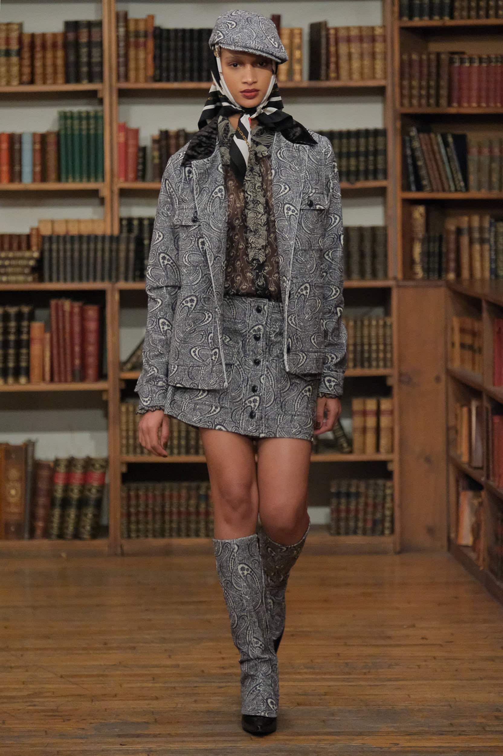 ANNA SUI Fall 2024 Show image