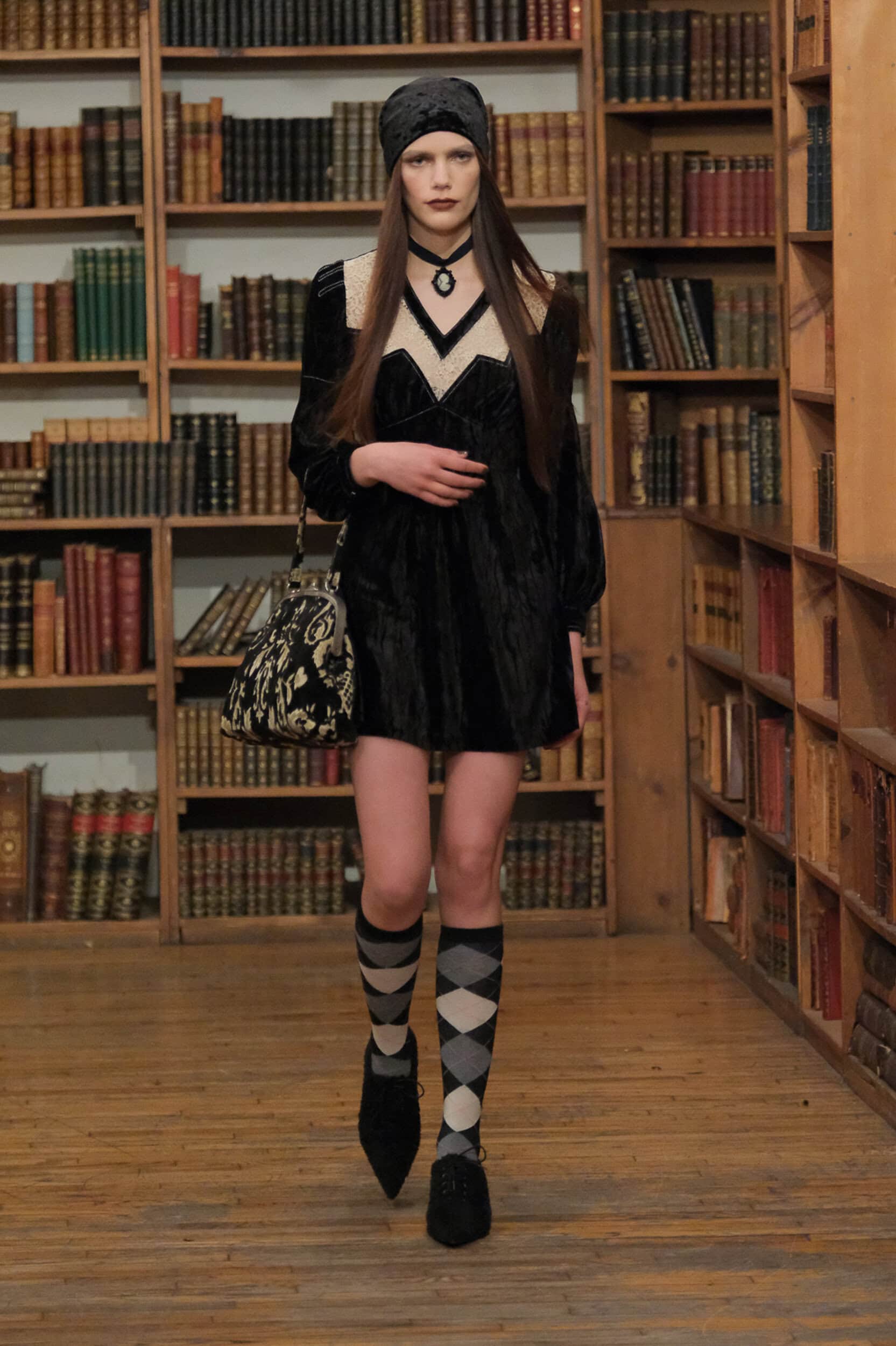 ANNA SUI Fall 2024 Show image