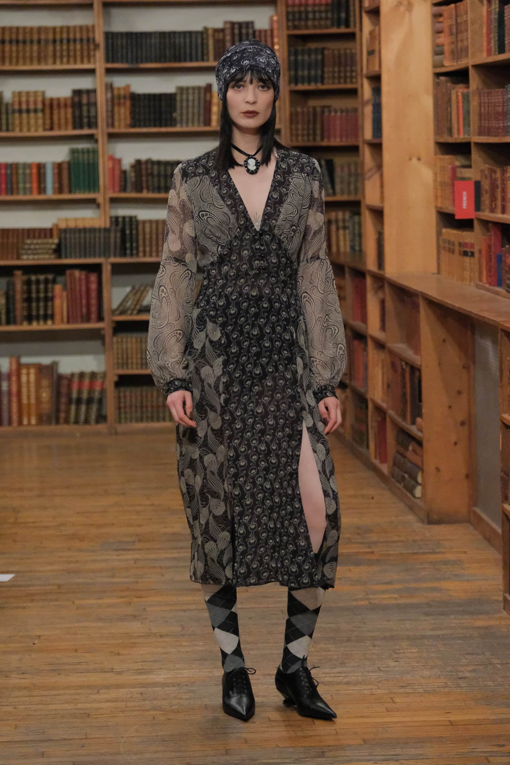 ANNA SUI Fall 2024 Show image