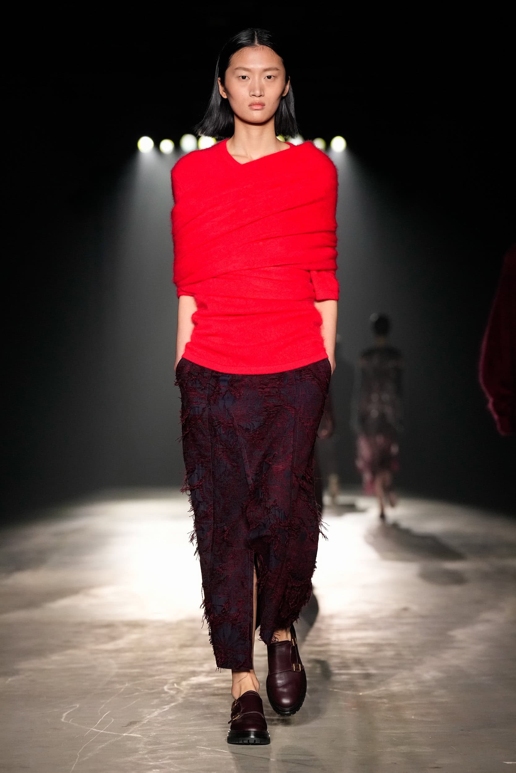 JASON WU Fall 2024 Show image