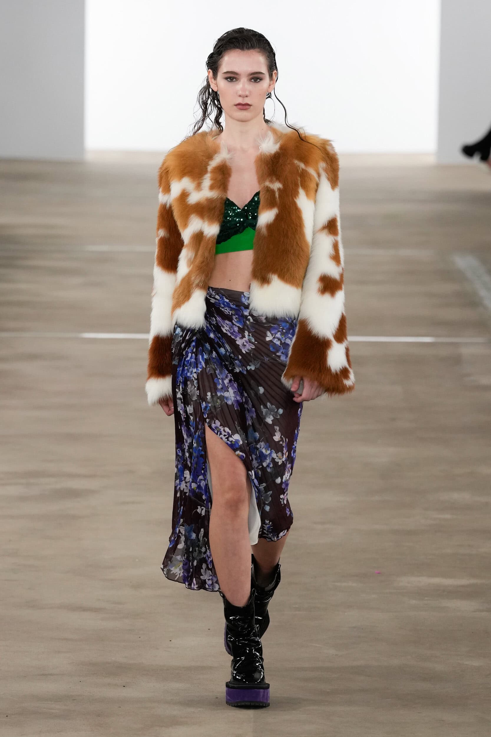 JUZUI Fall 2024 Show image