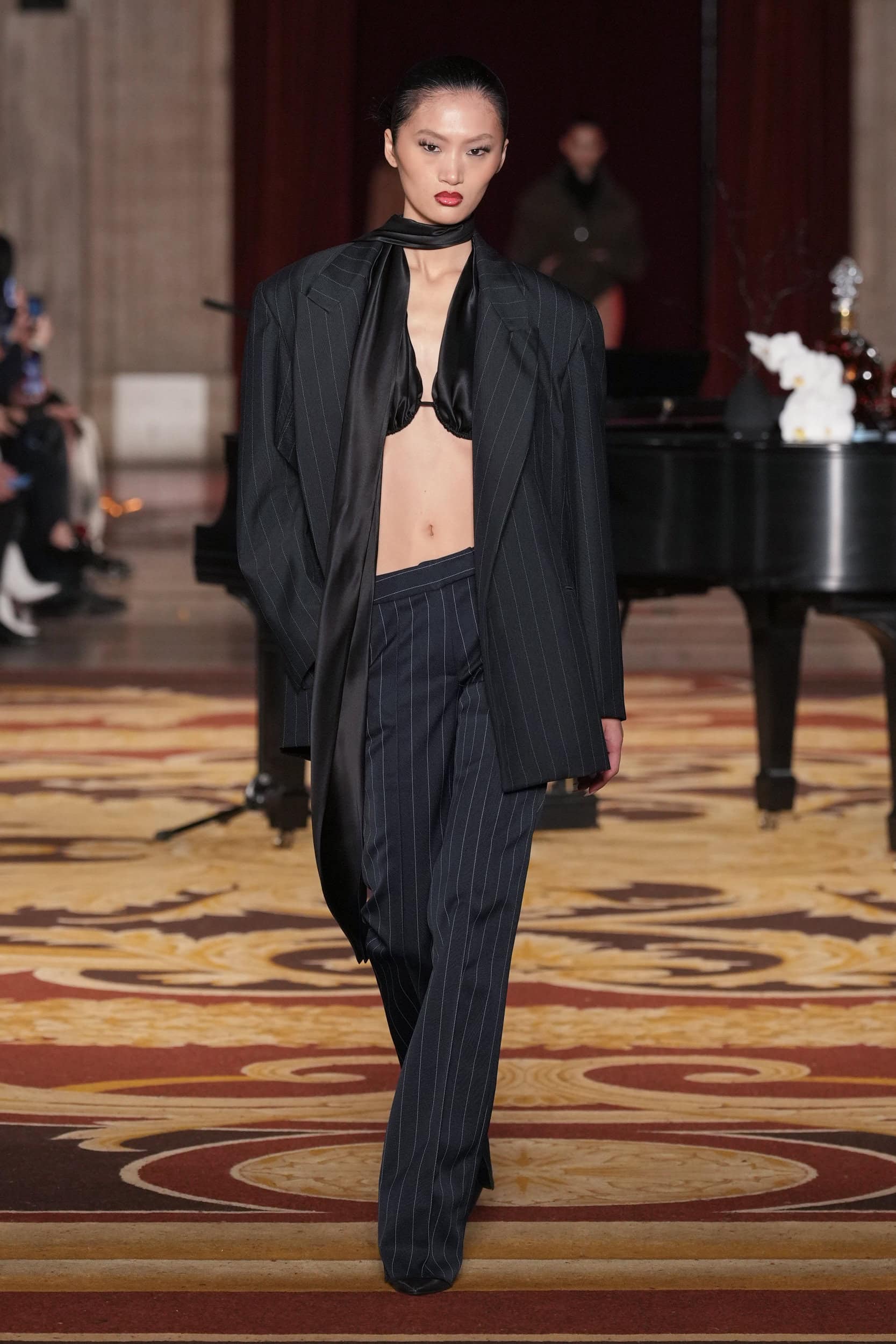 LAQUAN SMITH Fall 2024 Show image