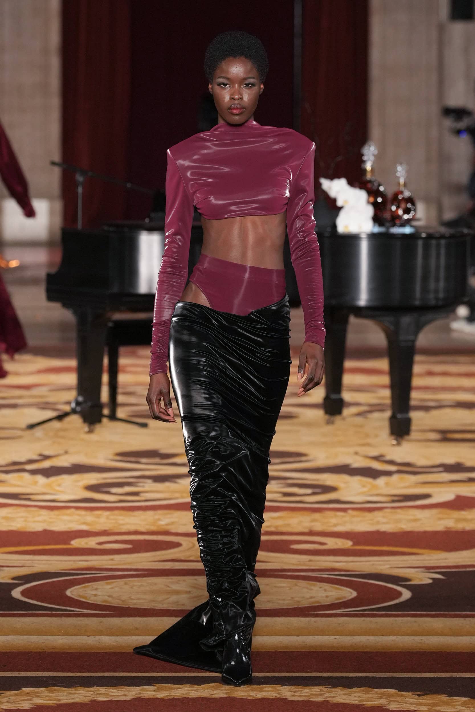 LAQUAN SMITH Fall 2024 Show image