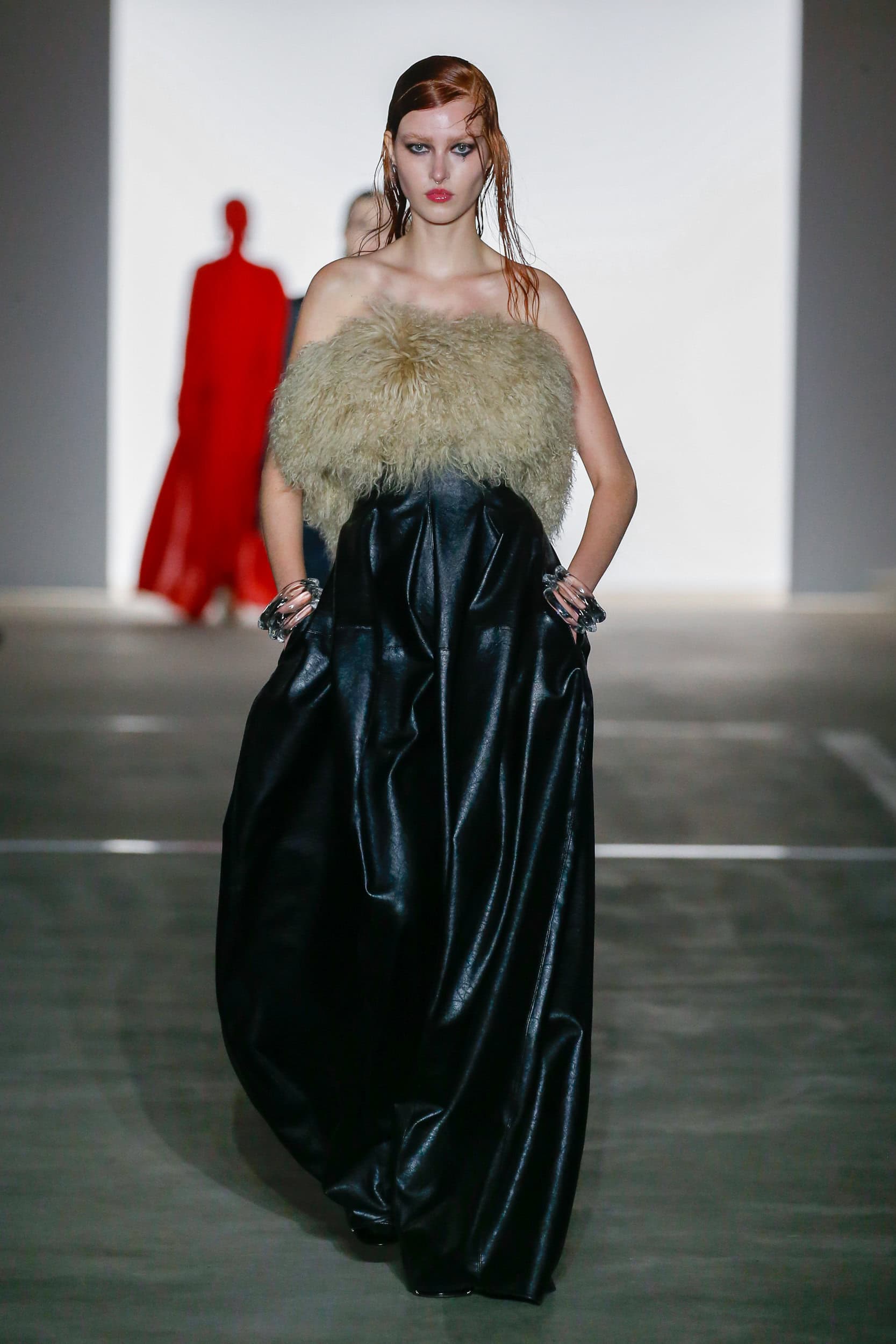 PRABAL GURUNG Fall 2024 Show image