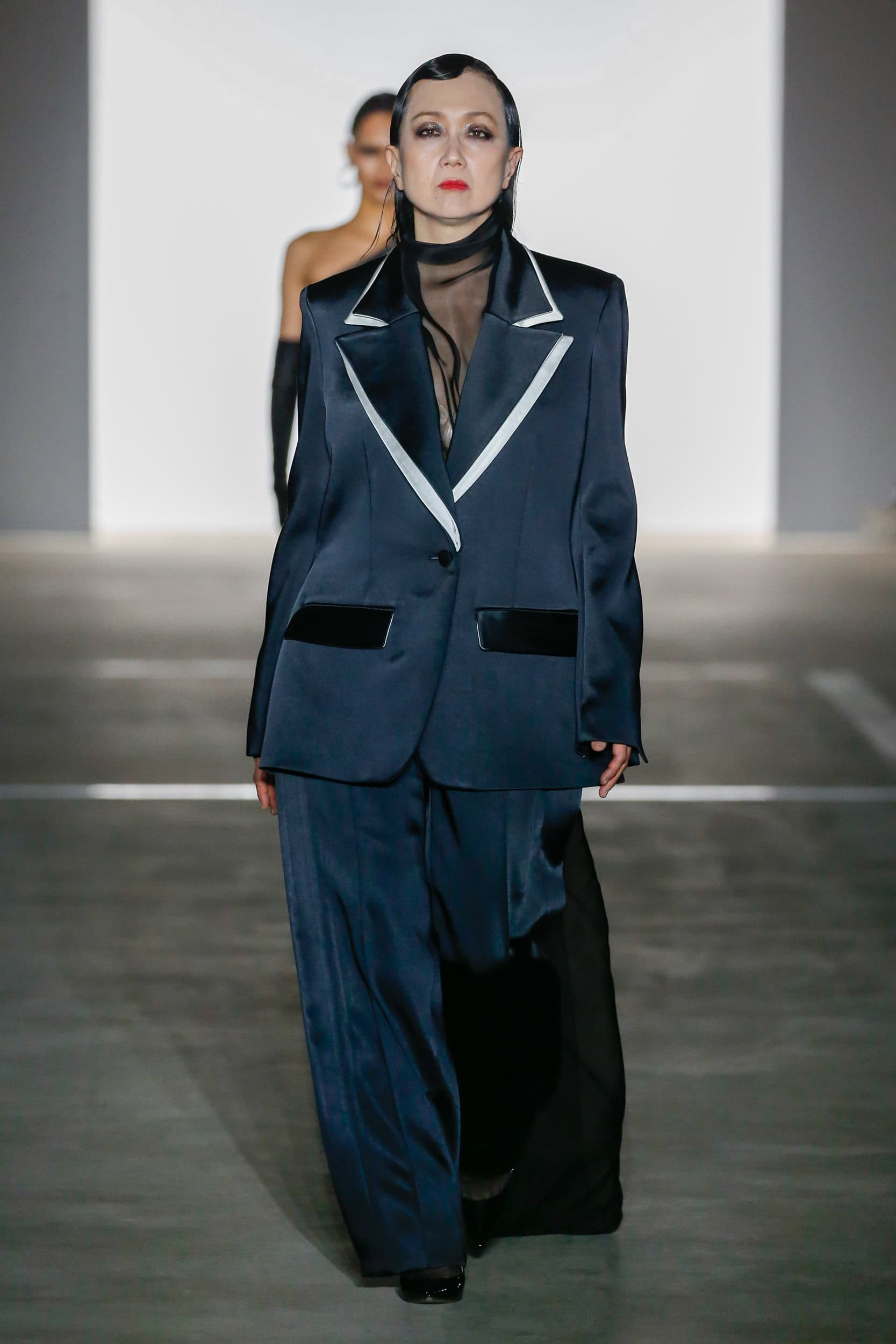 PRABAL GURUNG Fall 2024 Show image