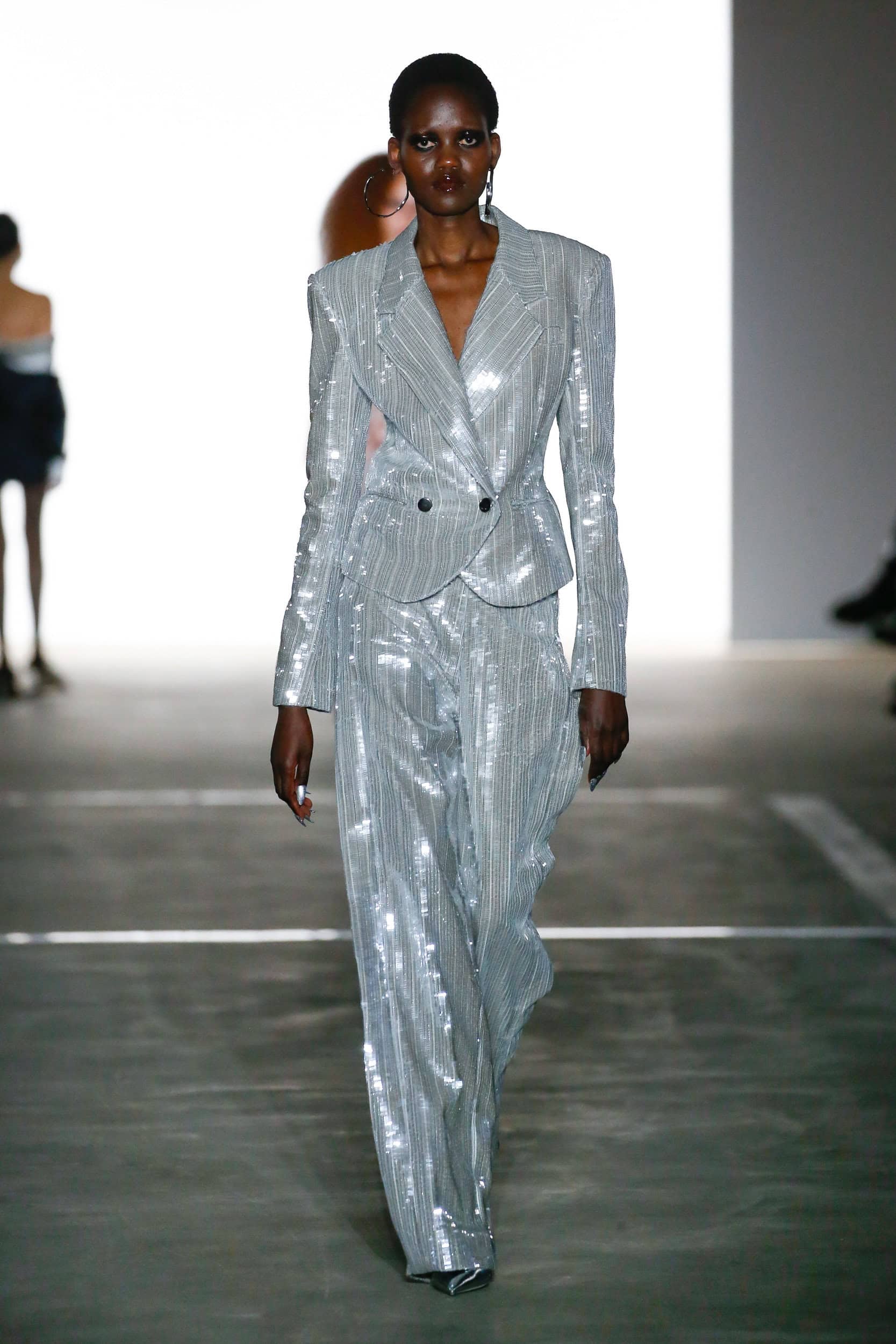 PRABAL GURUNG Fall 2024 Show image