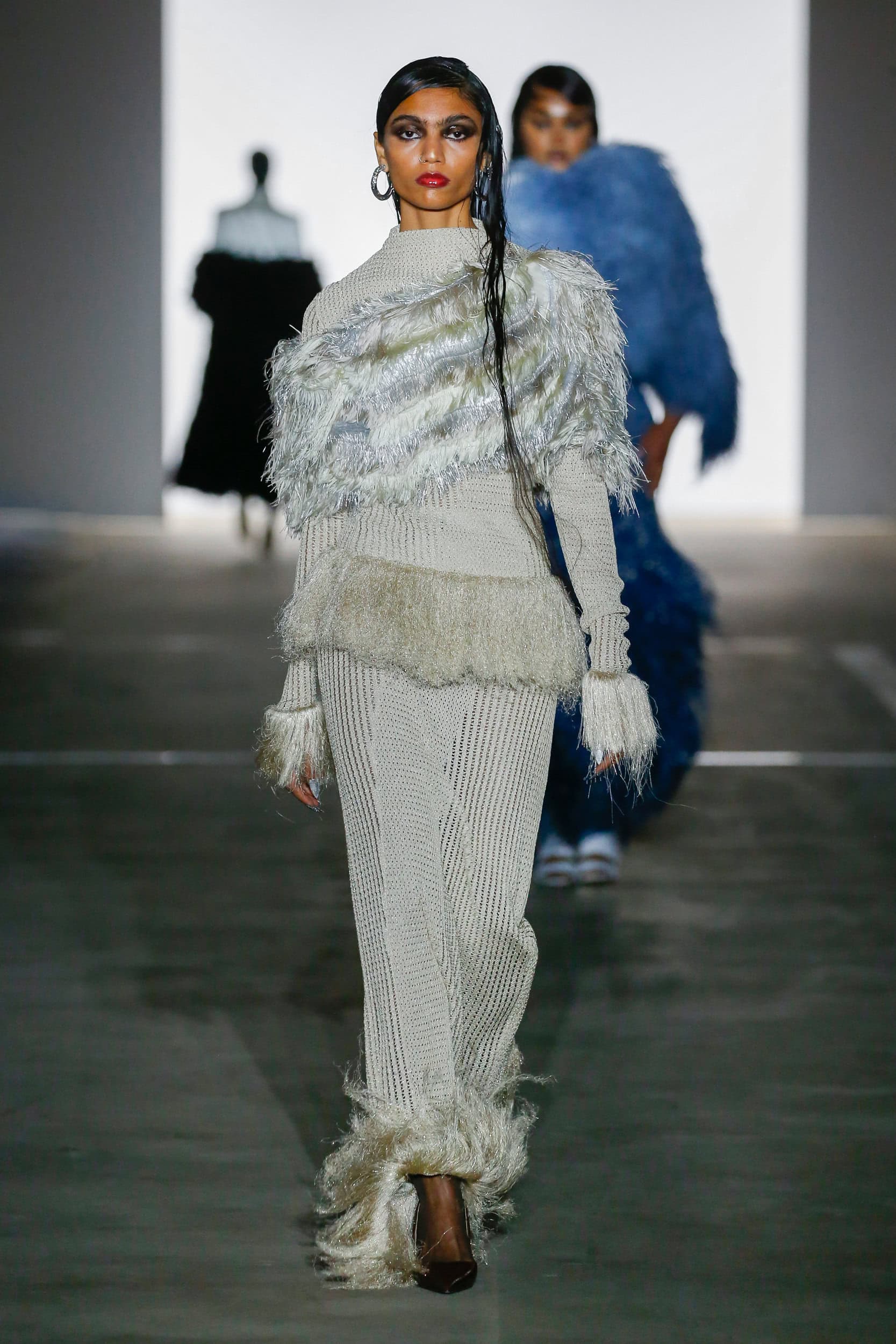 PRABAL GURUNG Fall 2024 Show image
