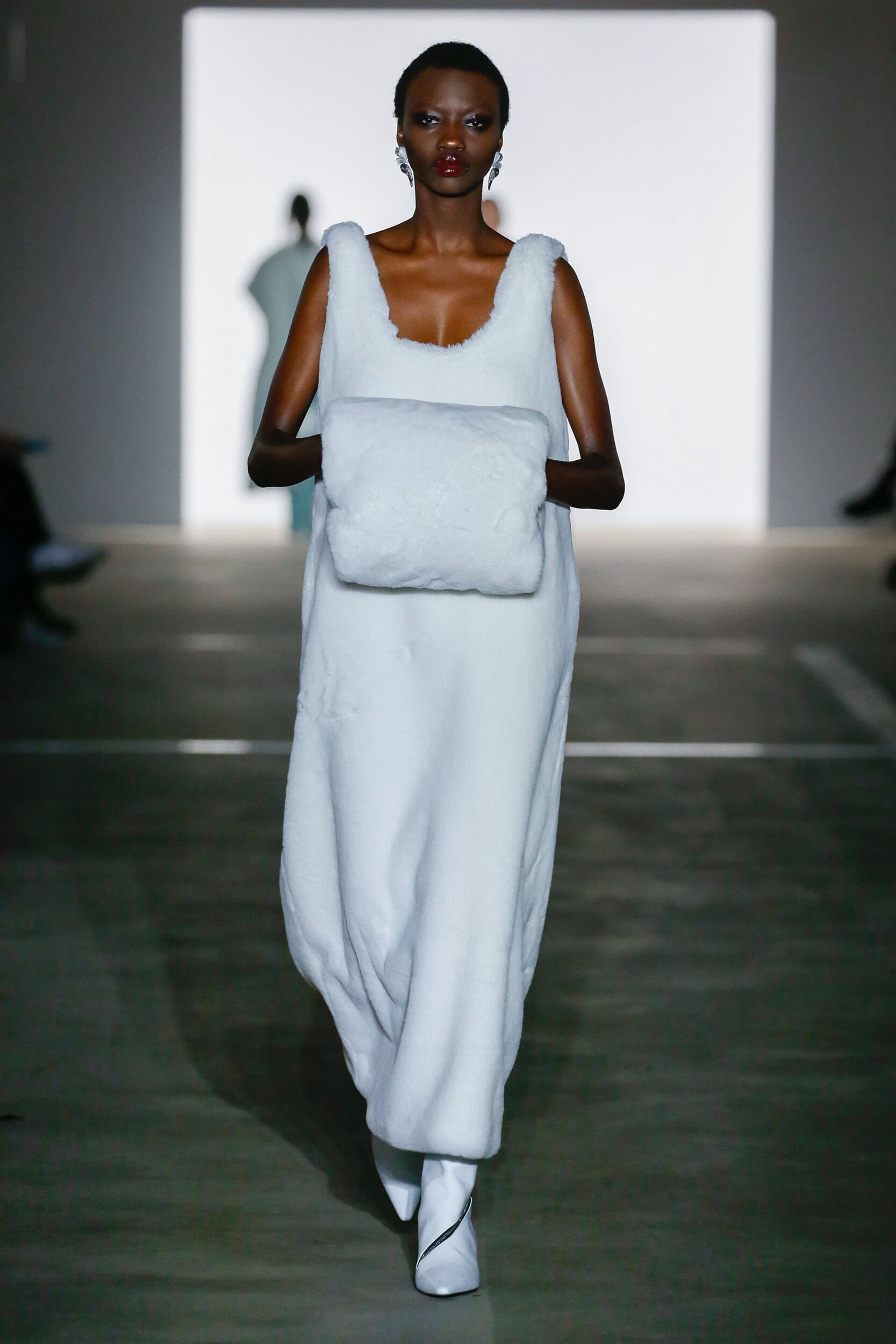 PRABAL GURUNG Fall 2024 Show image