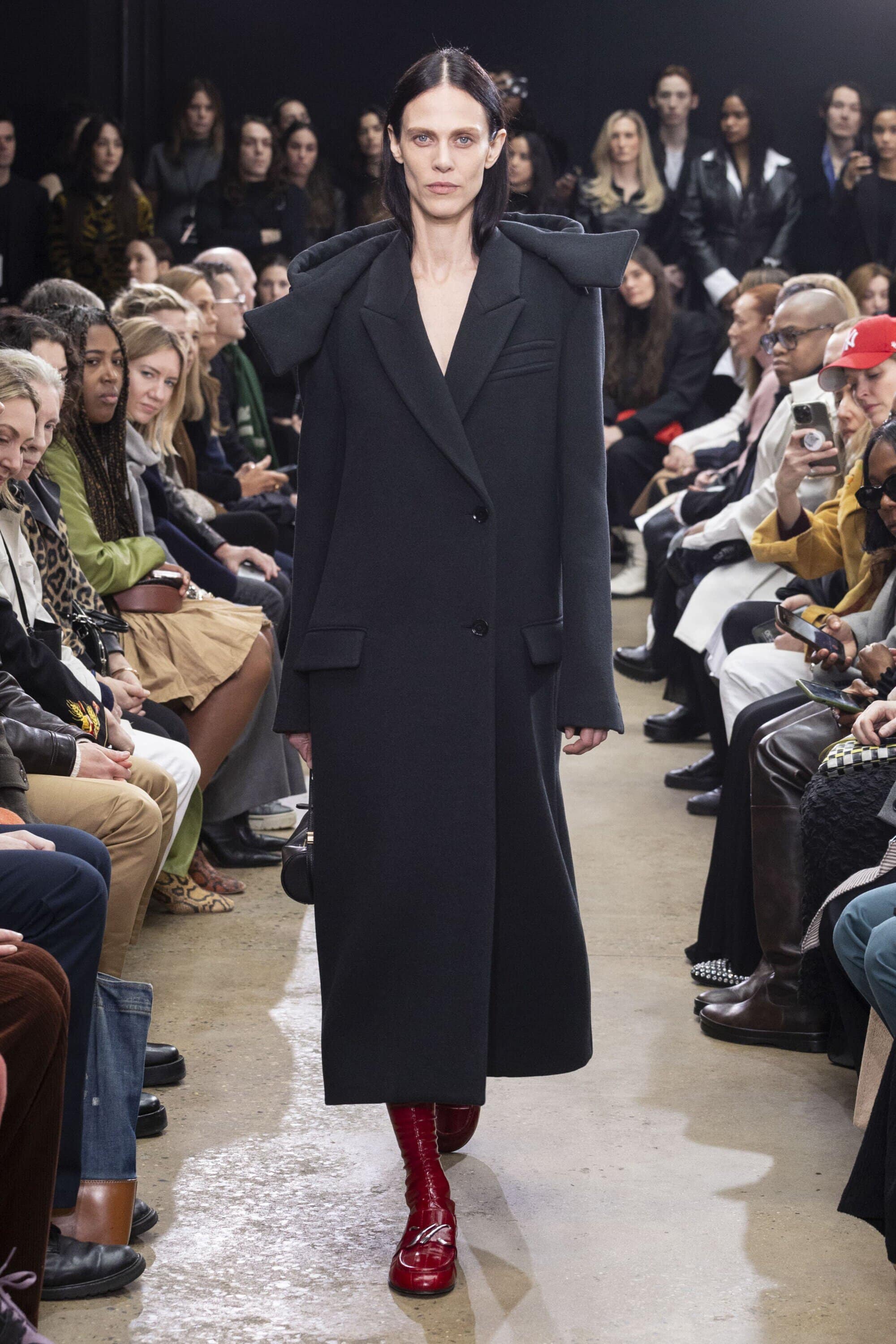 PROENZA SCHOULER Fall 2024 Show image