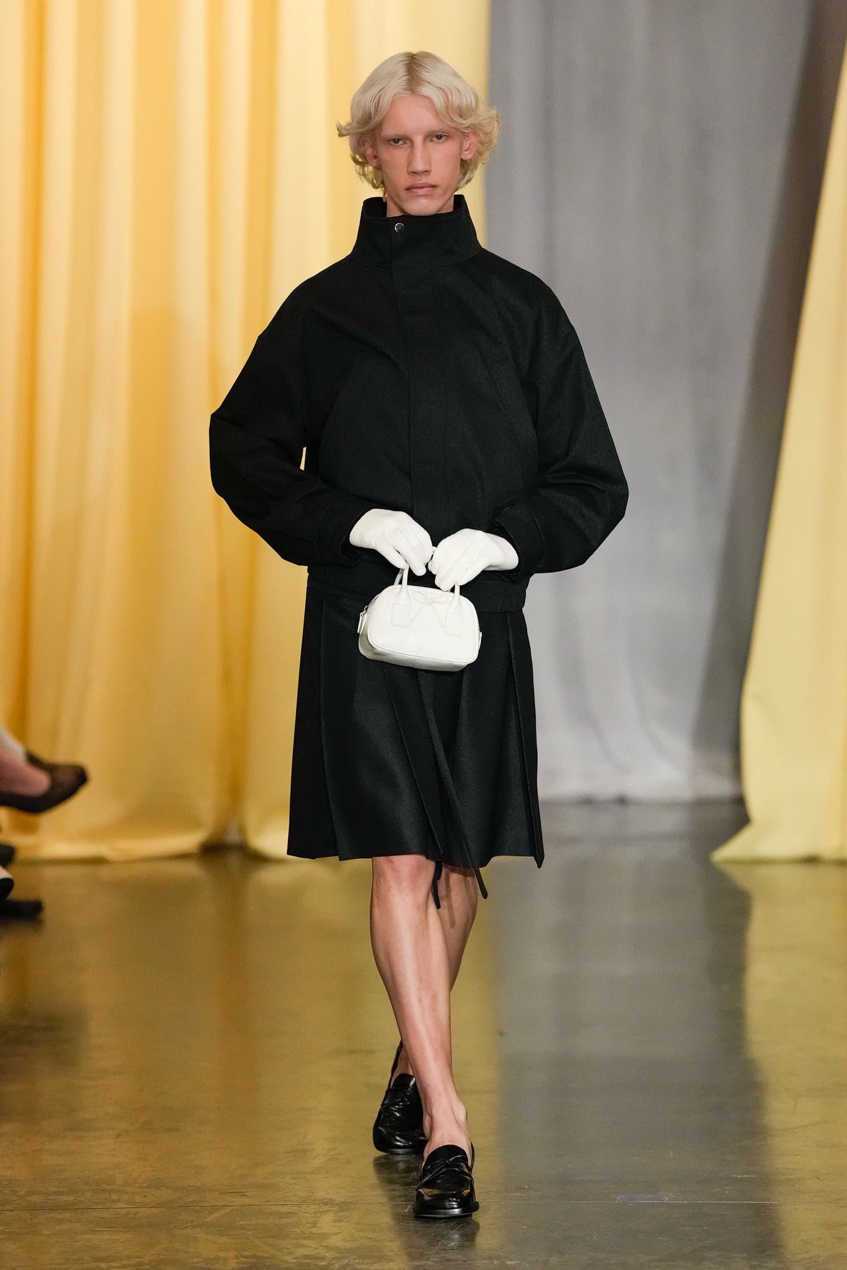SANDY LIANG Fall 2024 Show image