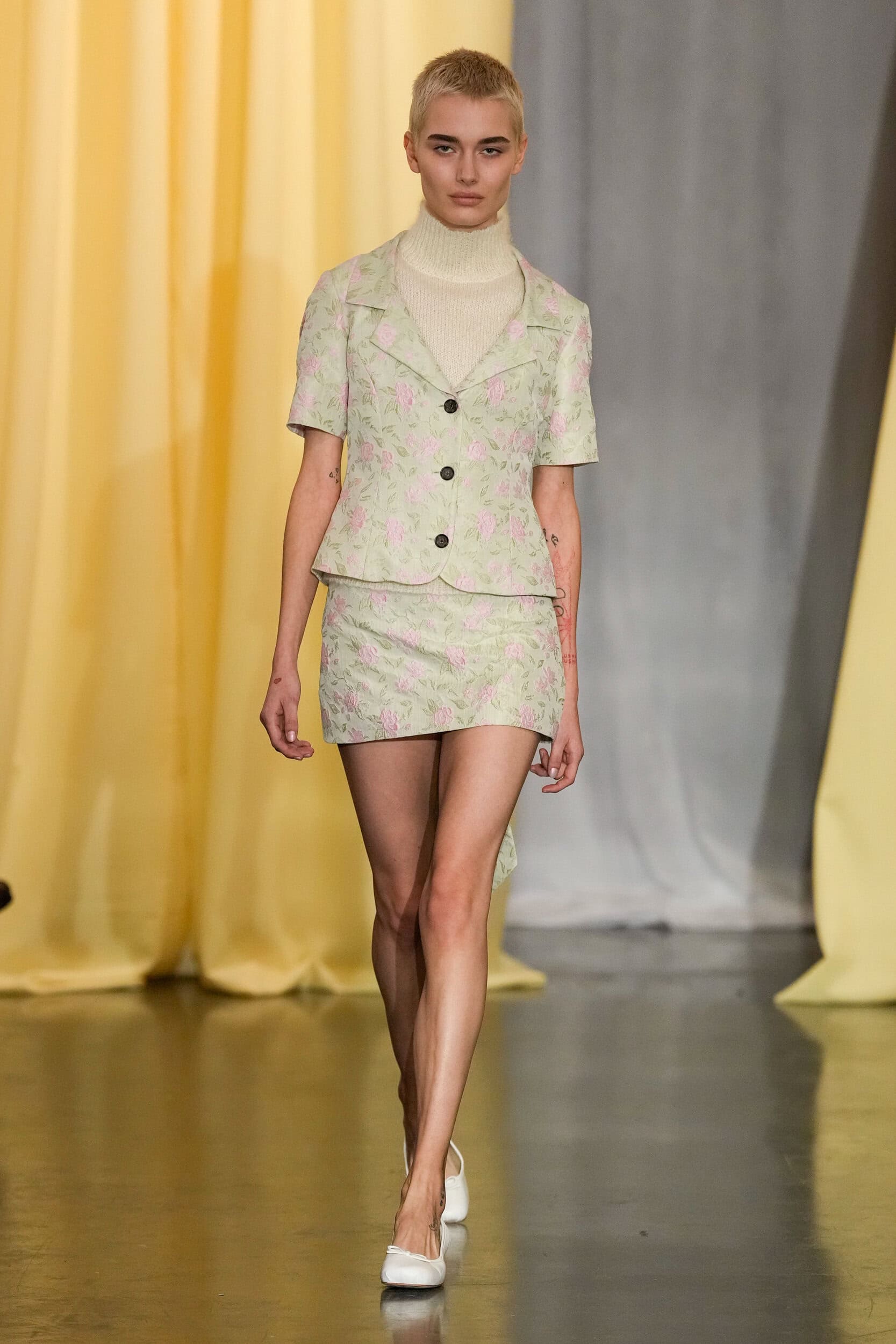 SANDY LIANG Fall 2024 Show image