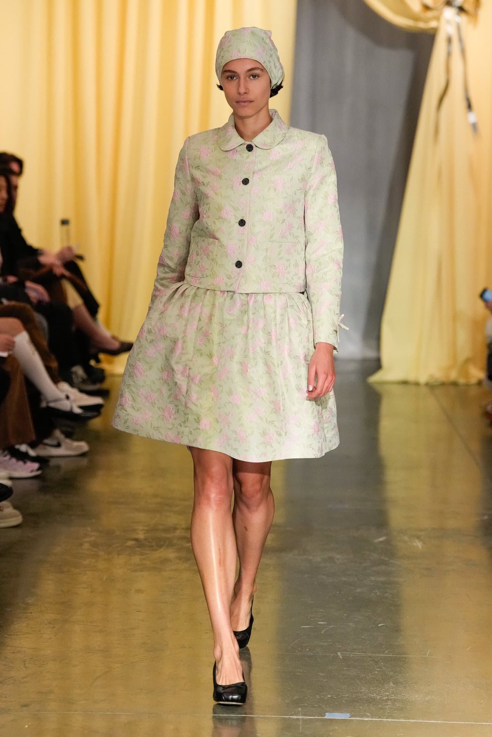 SANDY LIANG Fall 2024 Show image