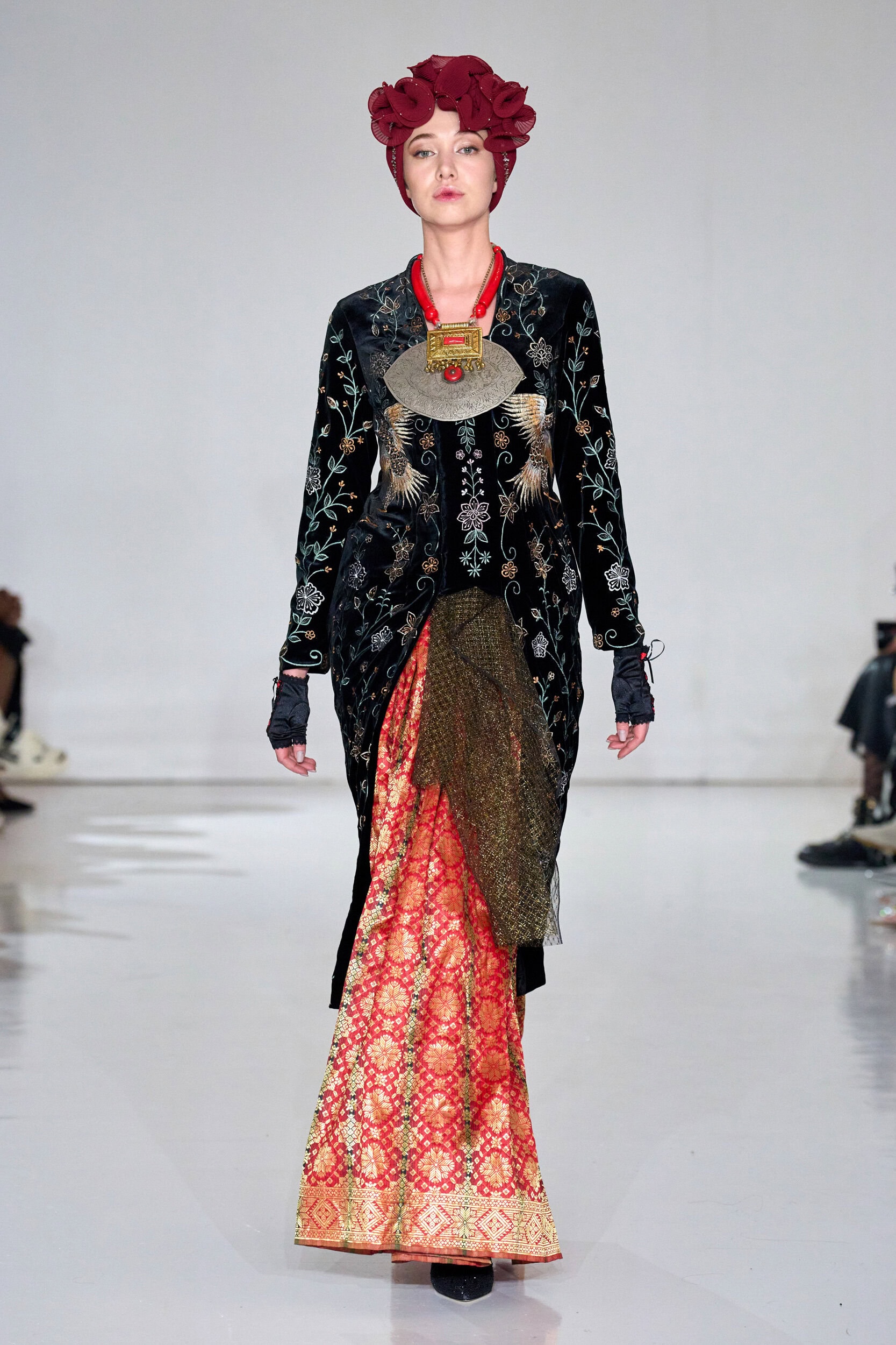 SHANNELOM YUMA Fall 2024 Show image