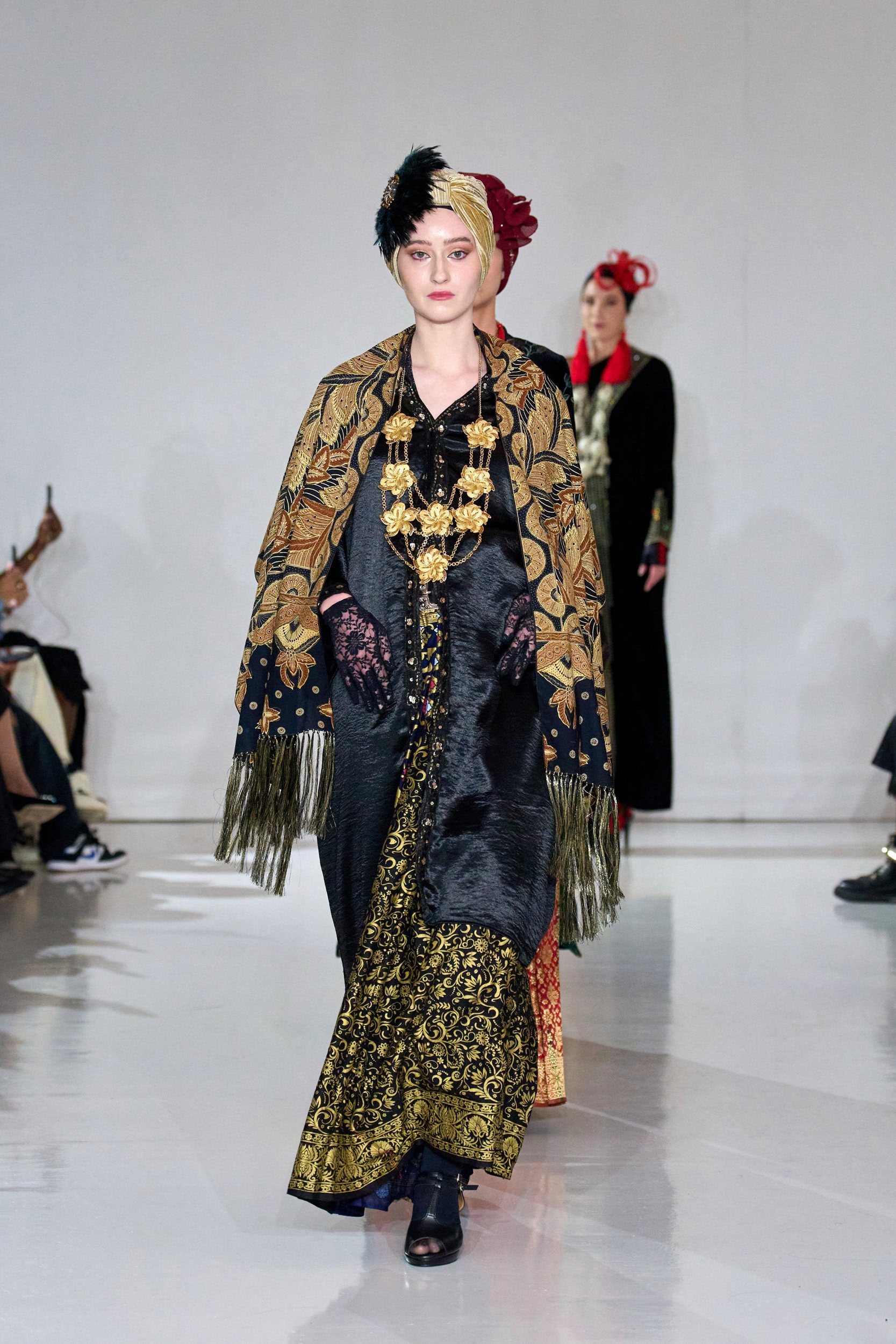 SHANNELOM YUMA Fall 2024 Show image