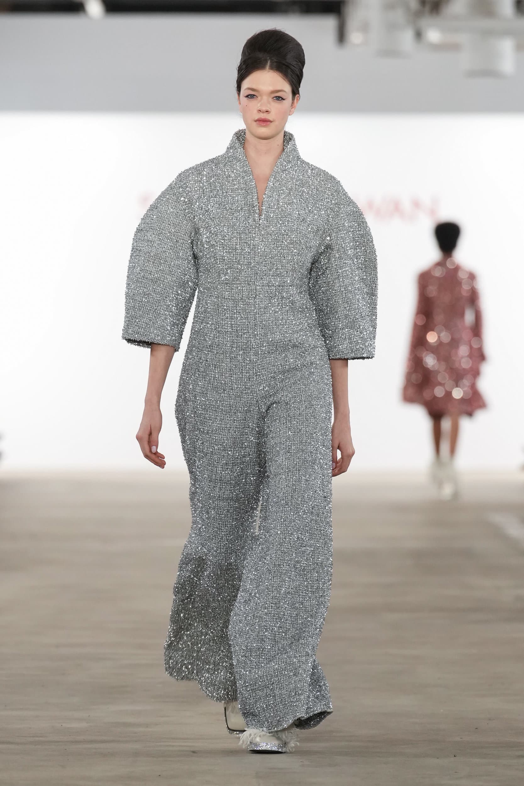 SON JUNG WAN Fall 2024 Show image