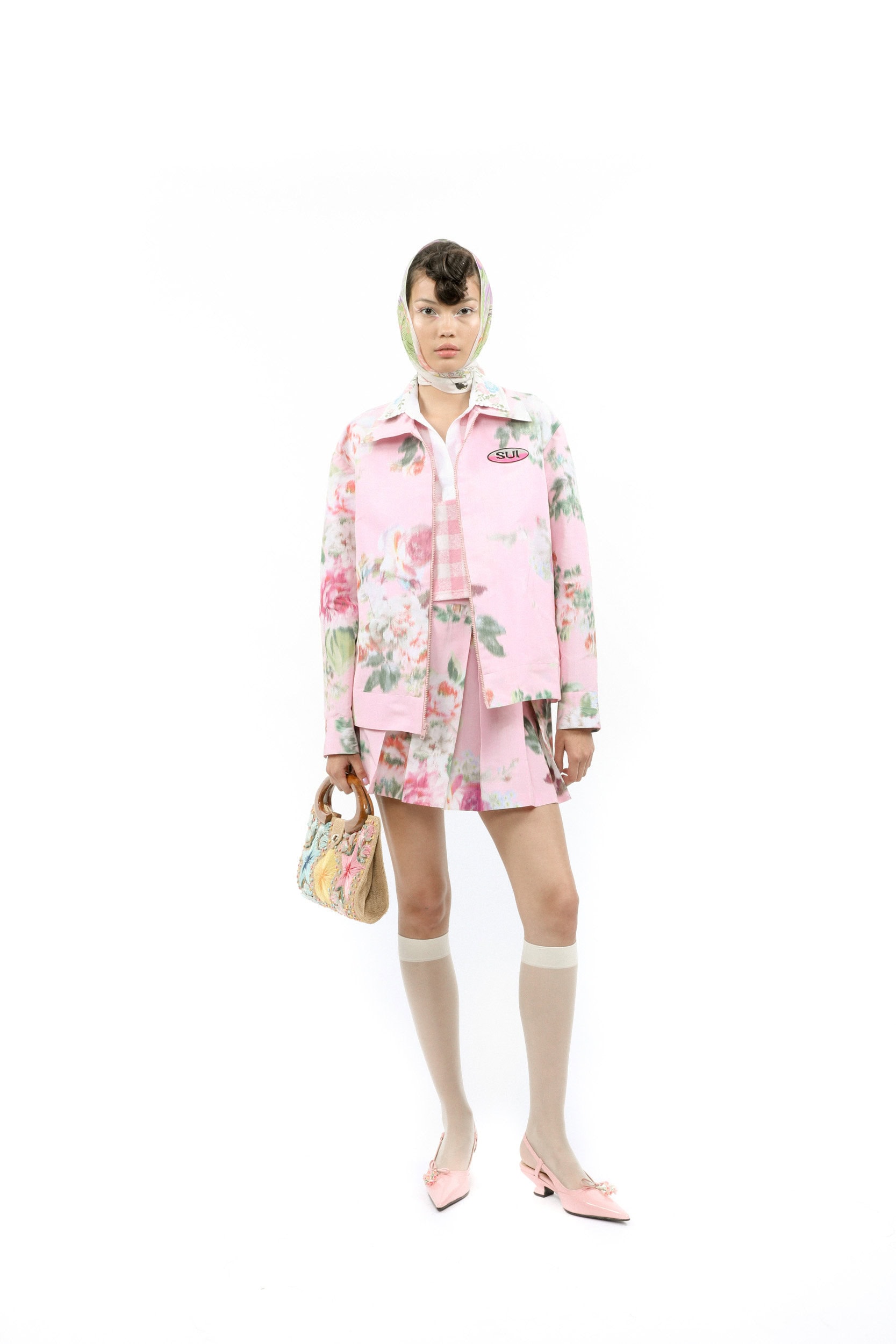 ANNA SUI Spring 2025 Show image
