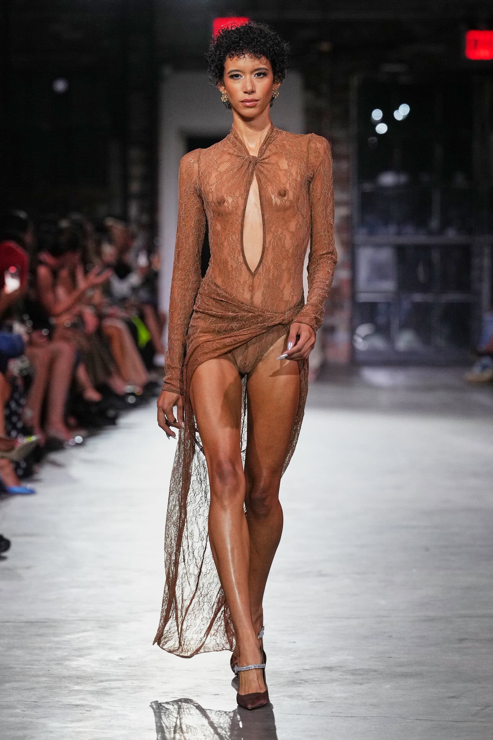 LAQUAN SMITH Spring 2025 Show image