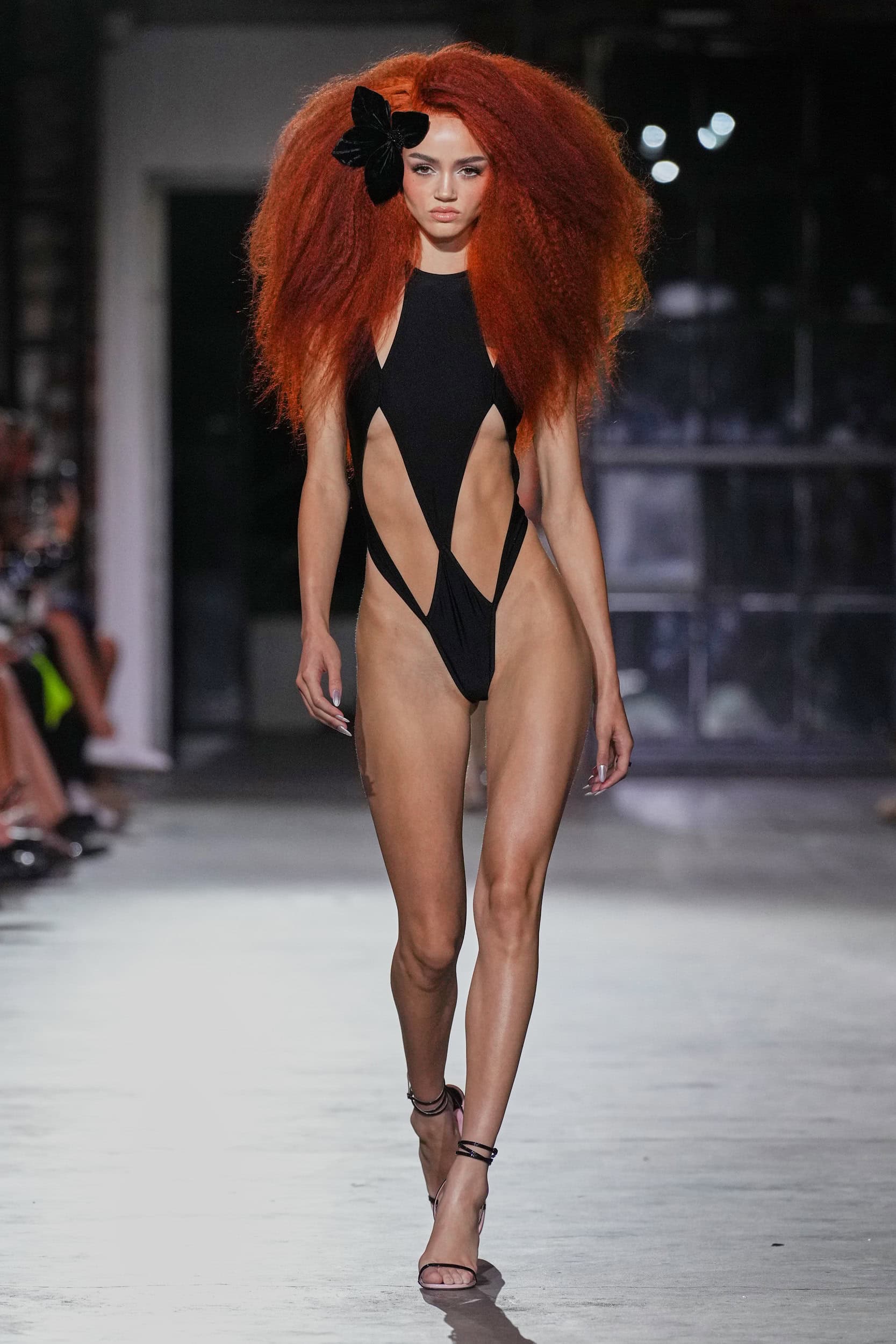 LAQUAN SMITH Spring 2025 Show image