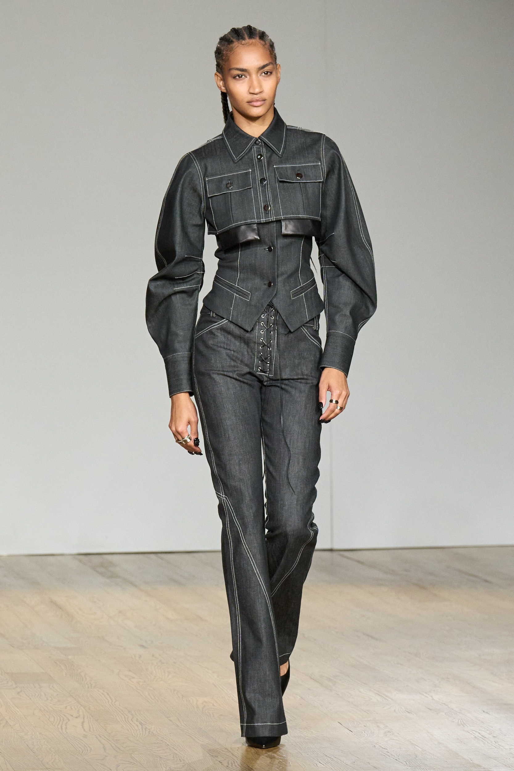 SHAO Spring 2025 Show image