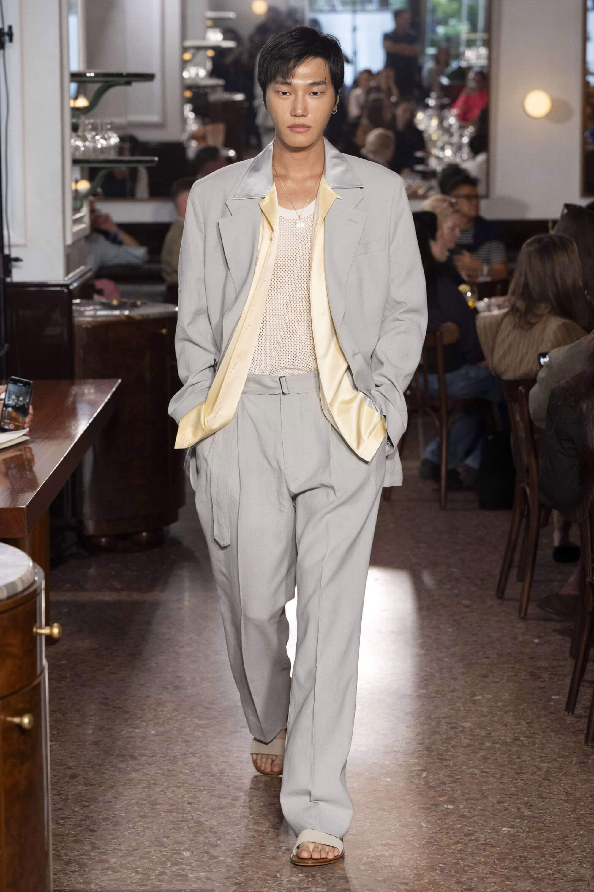 TODD SNYDER Spring 2025 Show image