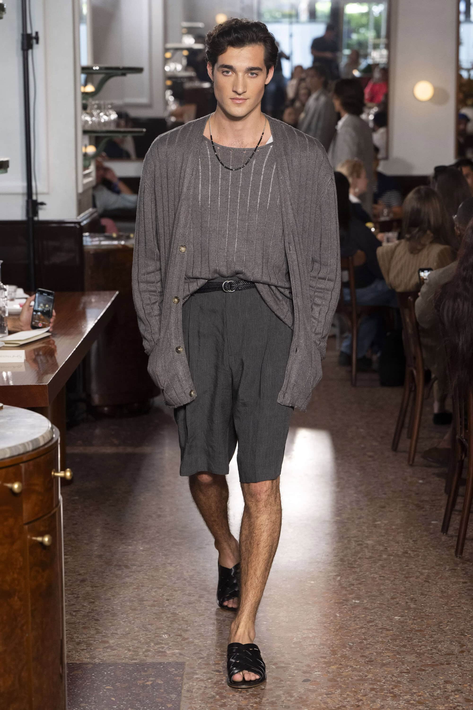 TODD SNYDER Spring 2025 Show image