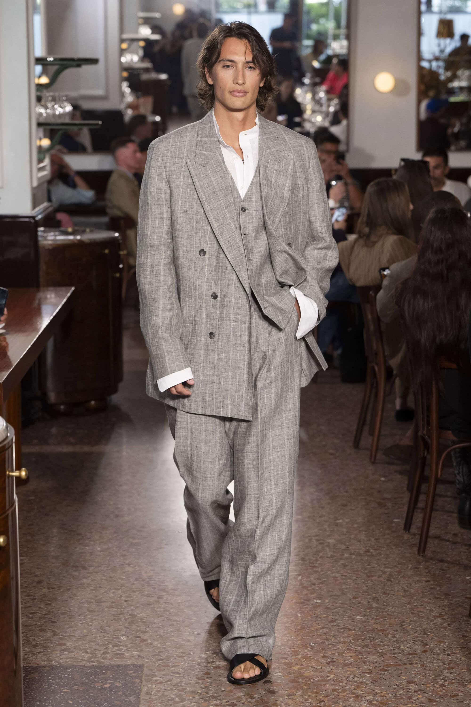 TODD SNYDER Spring 2025 Show image