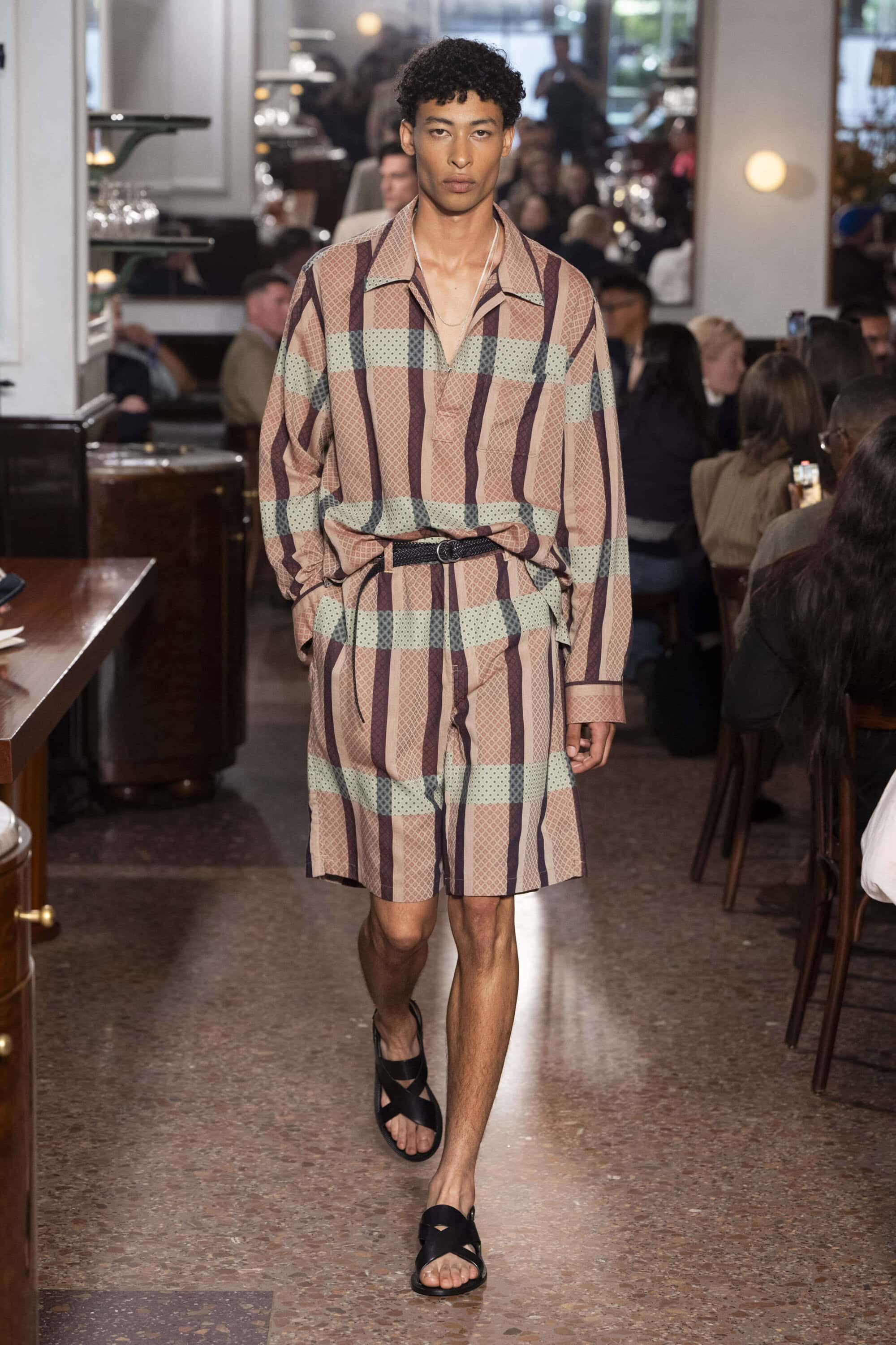 TODD SNYDER Spring 2025 Show image
