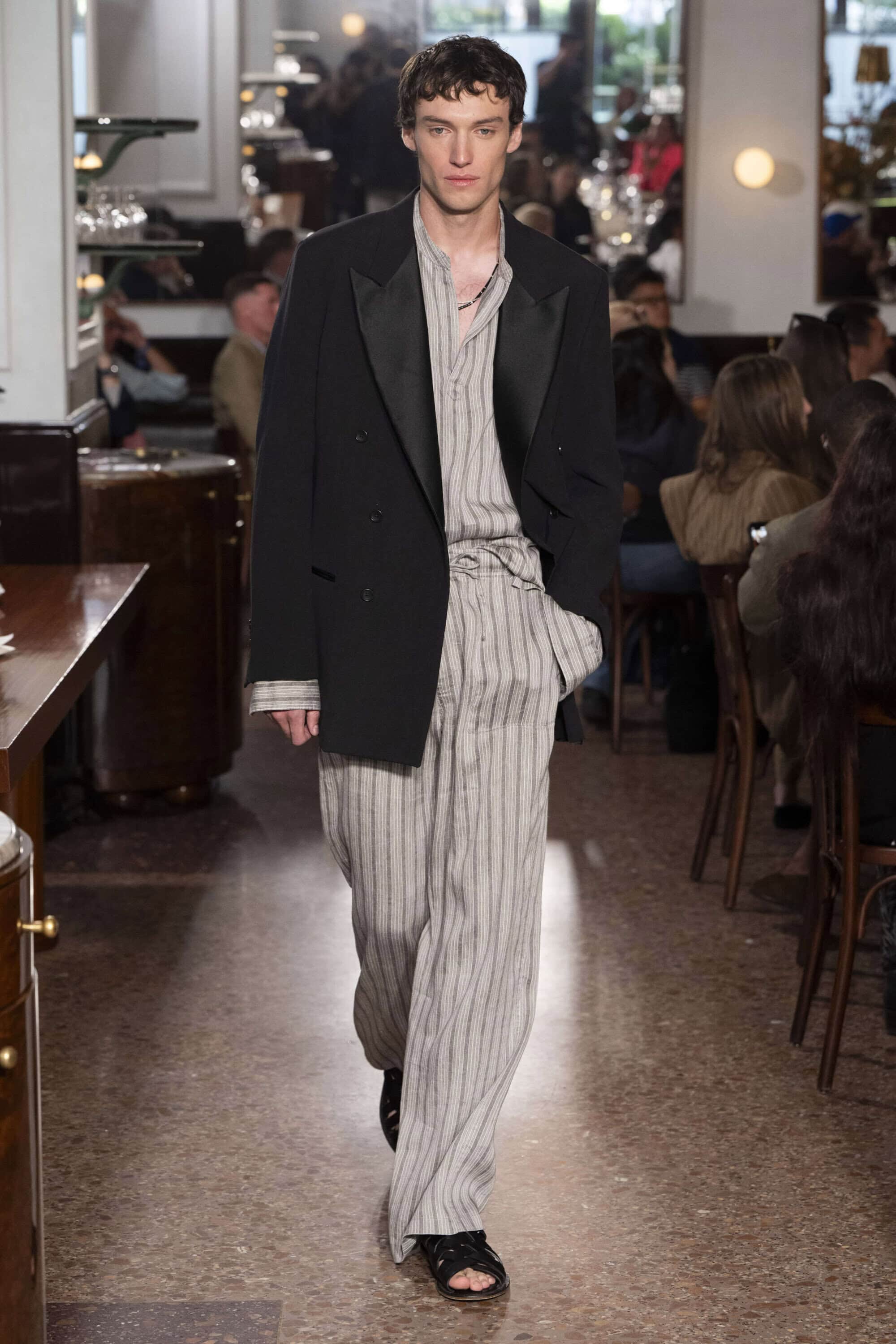 TODD SNYDER Spring 2025 Show image