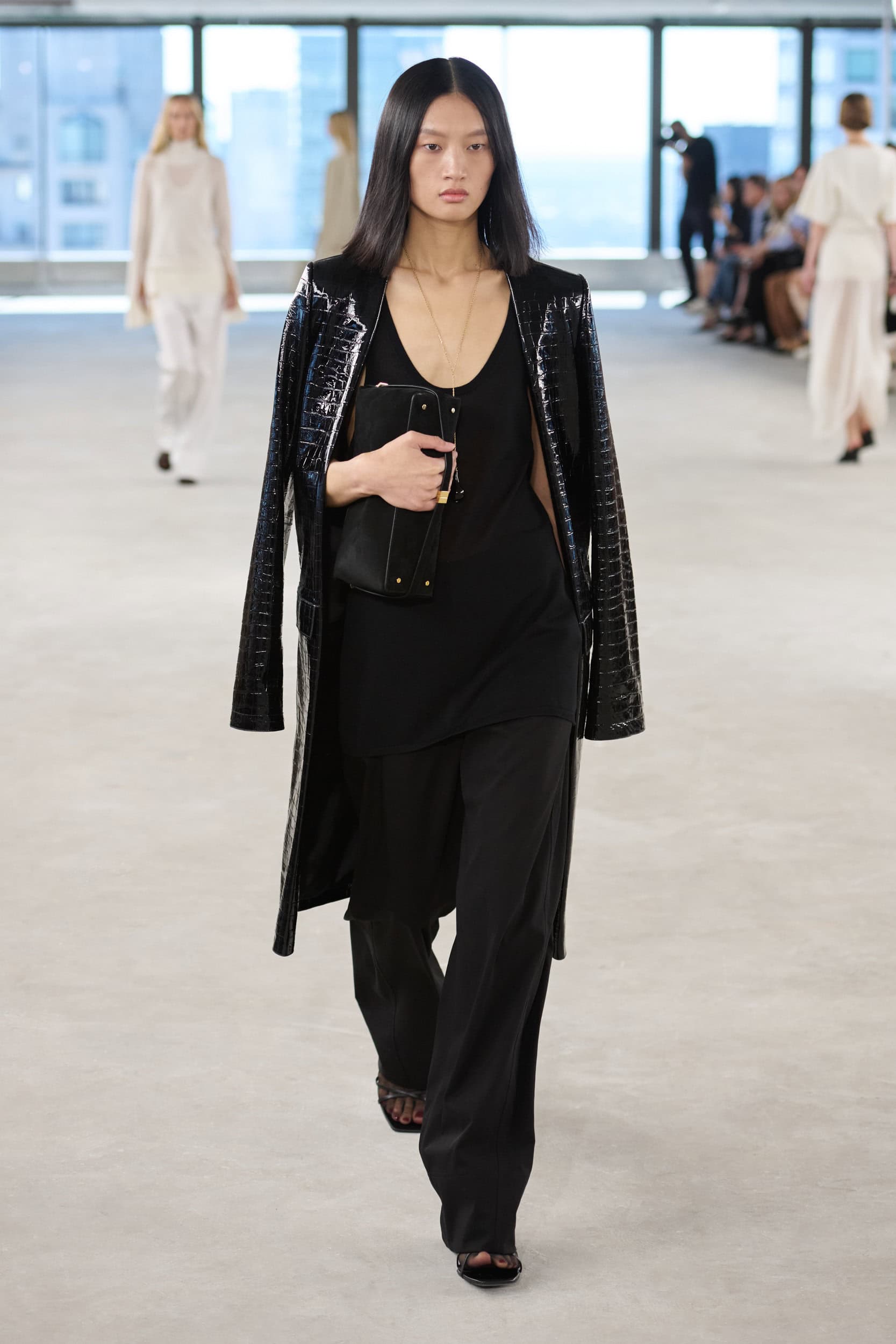 TOTEME Spring 2025 Show image