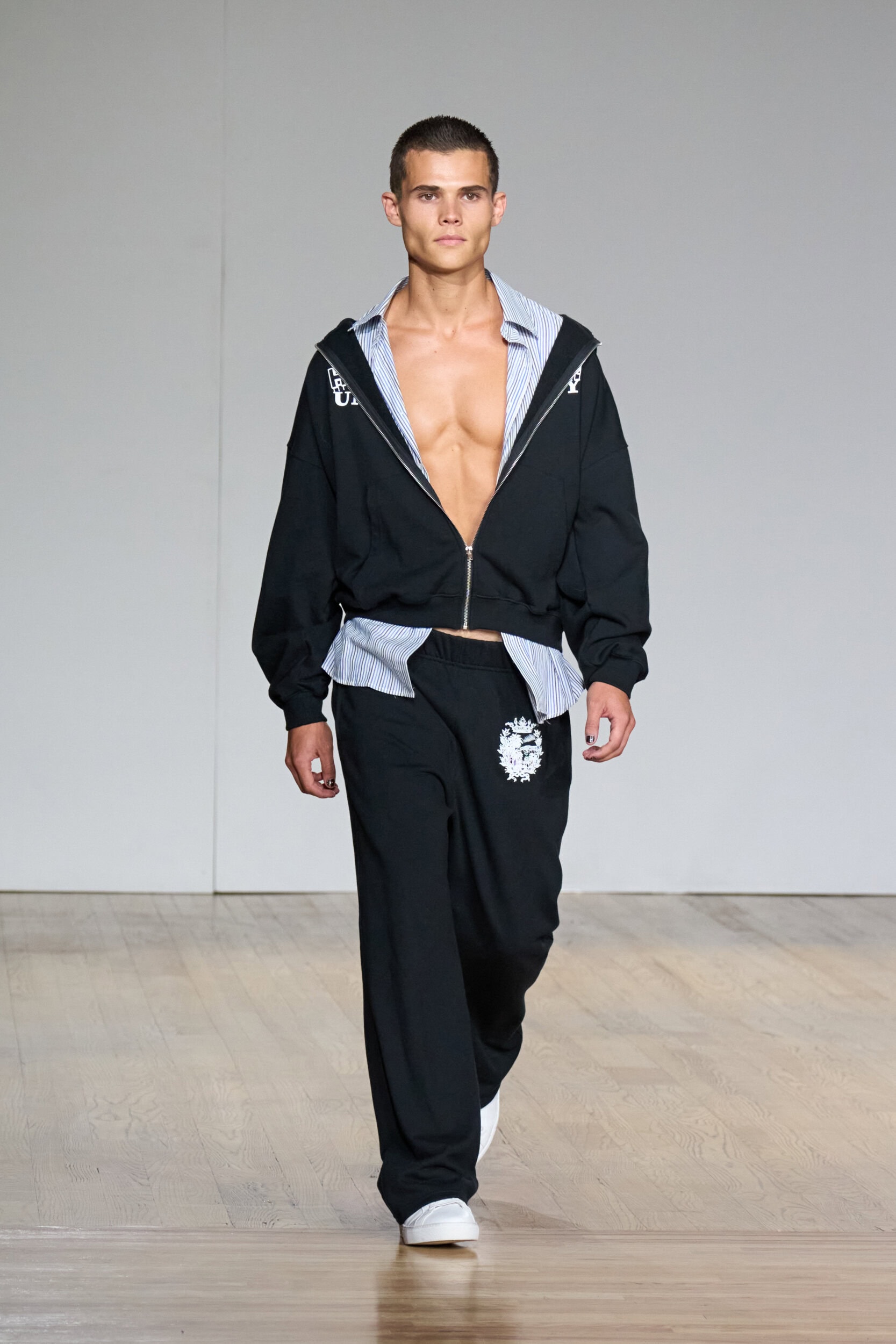UNTITLED&CO Spring 2025 Show image
