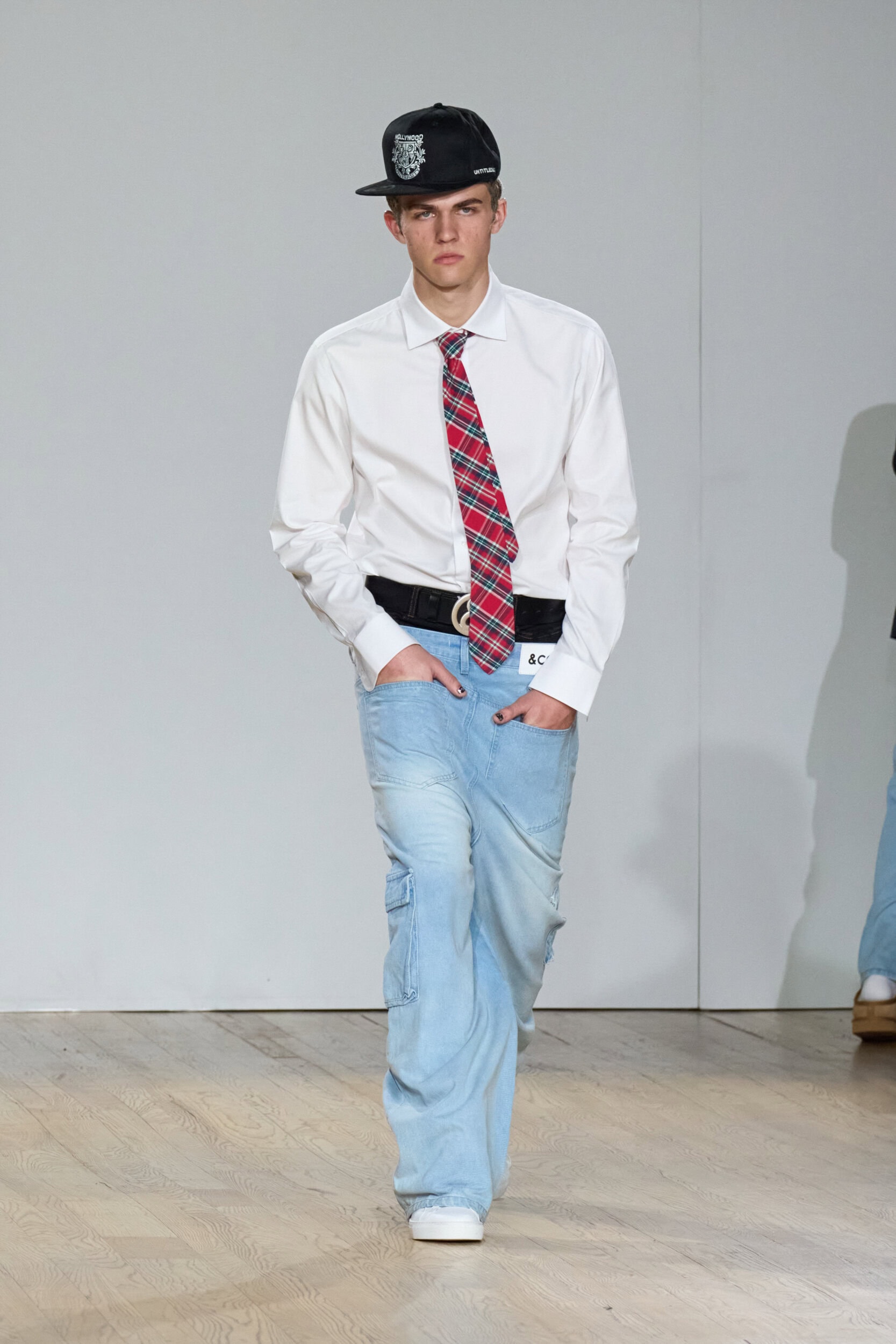 UNTITLED&CO Spring 2025 Show image