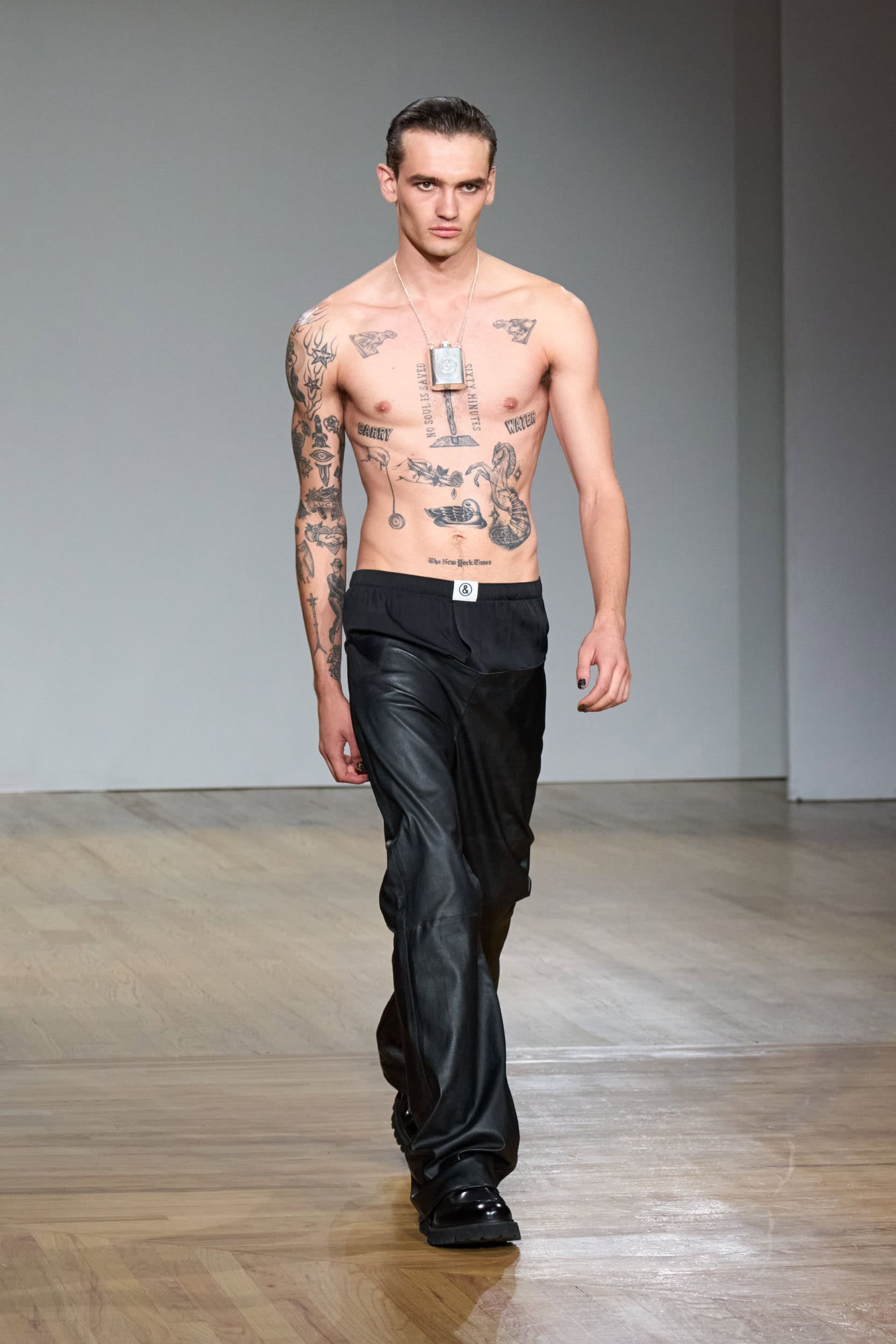 UNTITLED&CO Spring 2025 Show image