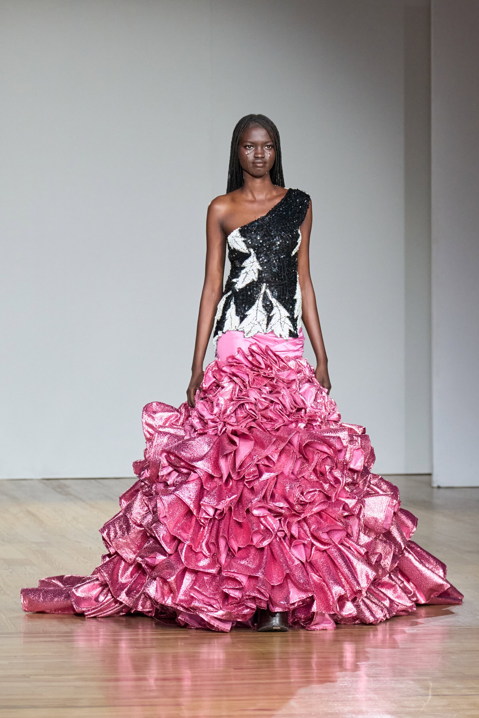 UNTITLED&CO Spring 2025 Show image