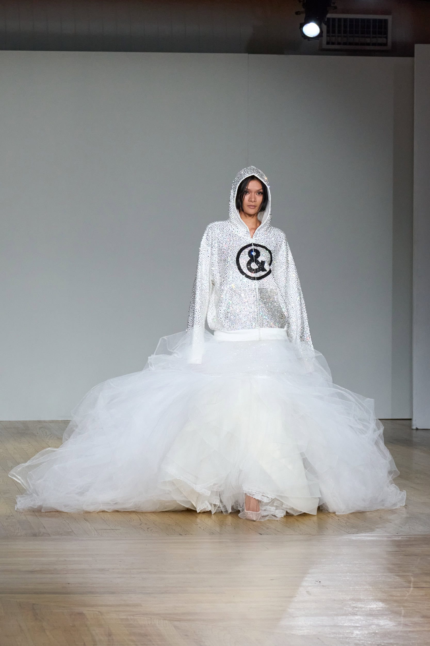 UNTITLED&CO Spring 2025 Show image