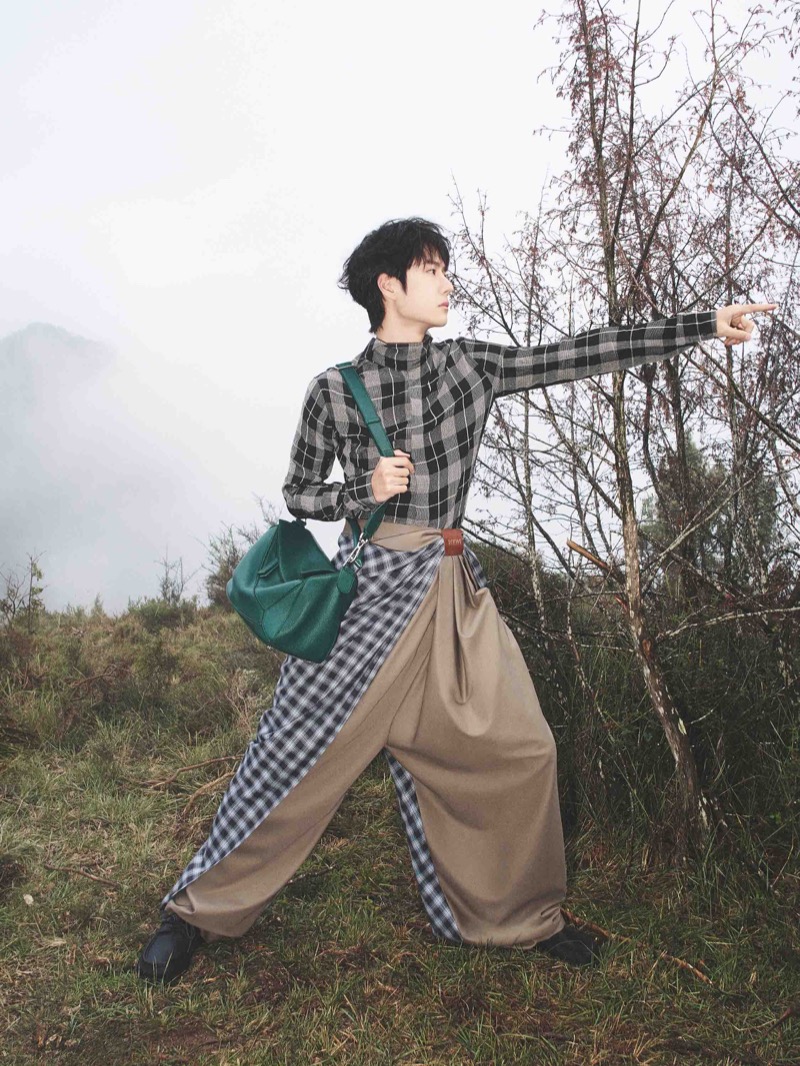 Drew Starkey & Wang Yibo Embrace Nature in Loewe Spring-Summer 2025 Campaign image