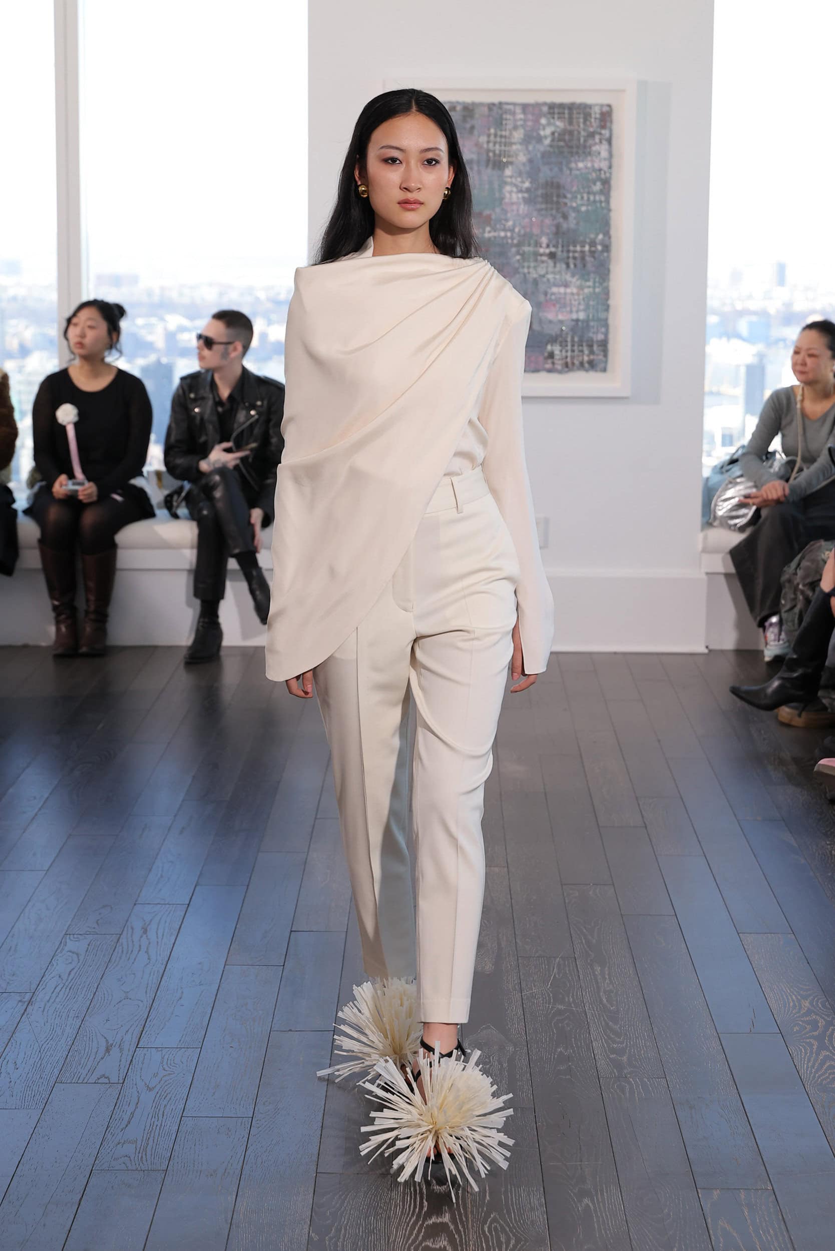 AISTE HONG Fall 2025 Show image