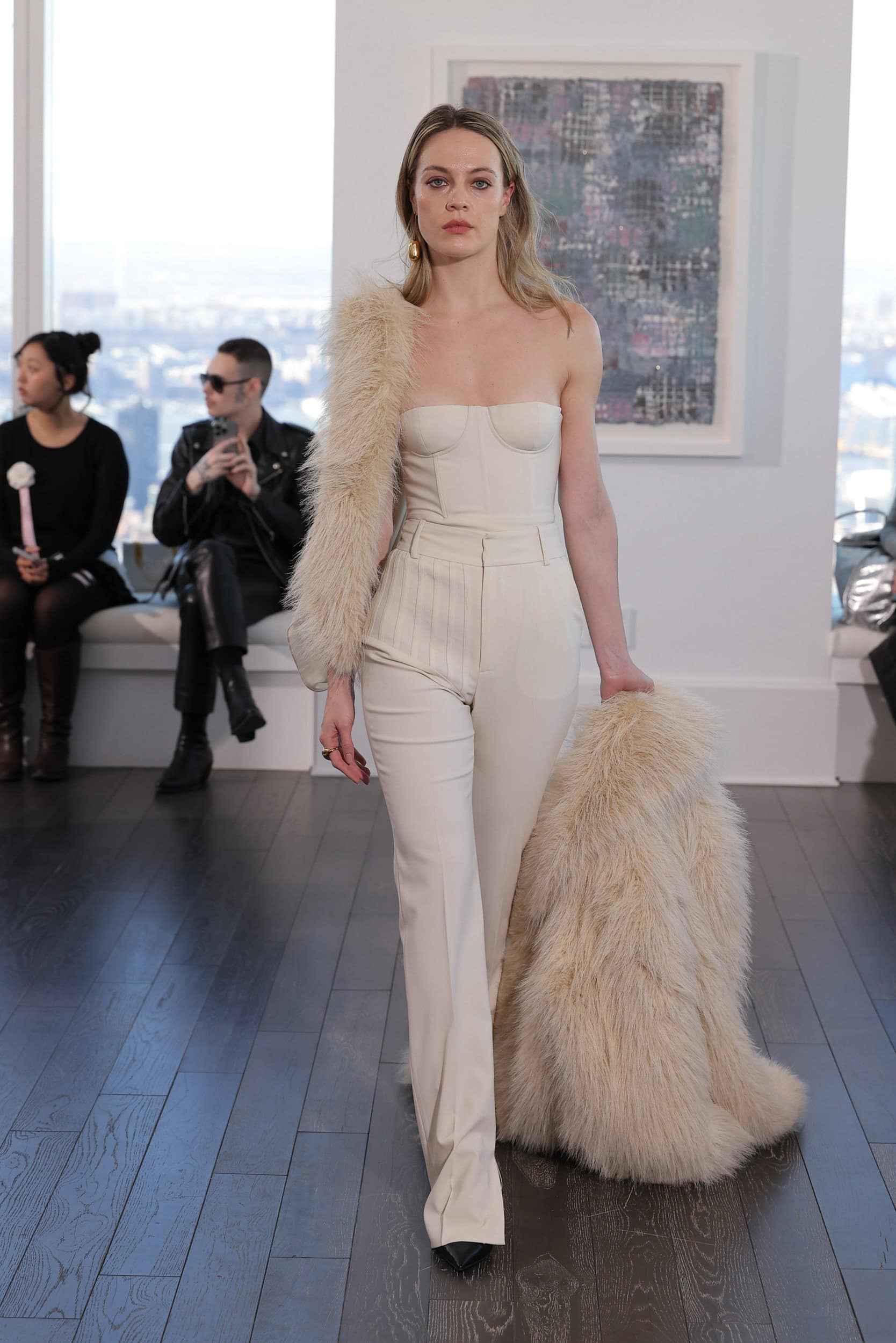 AISTE HONG Fall 2025 Show image
