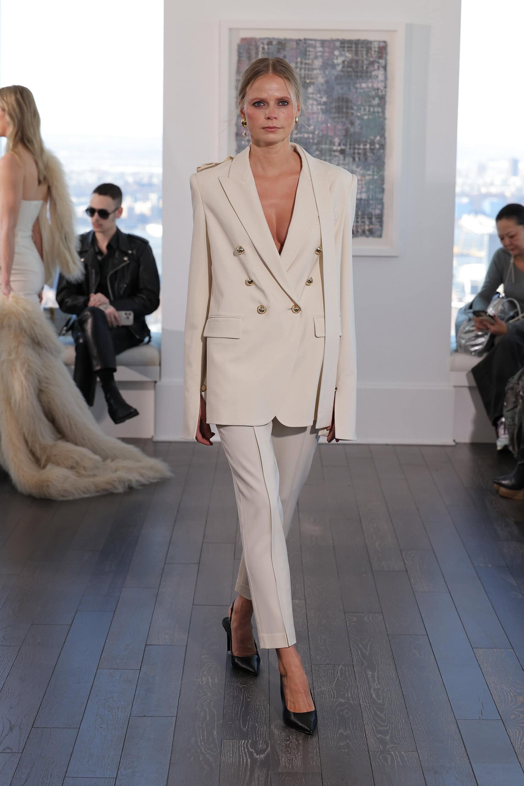 AISTE HONG Fall 2025 Show image