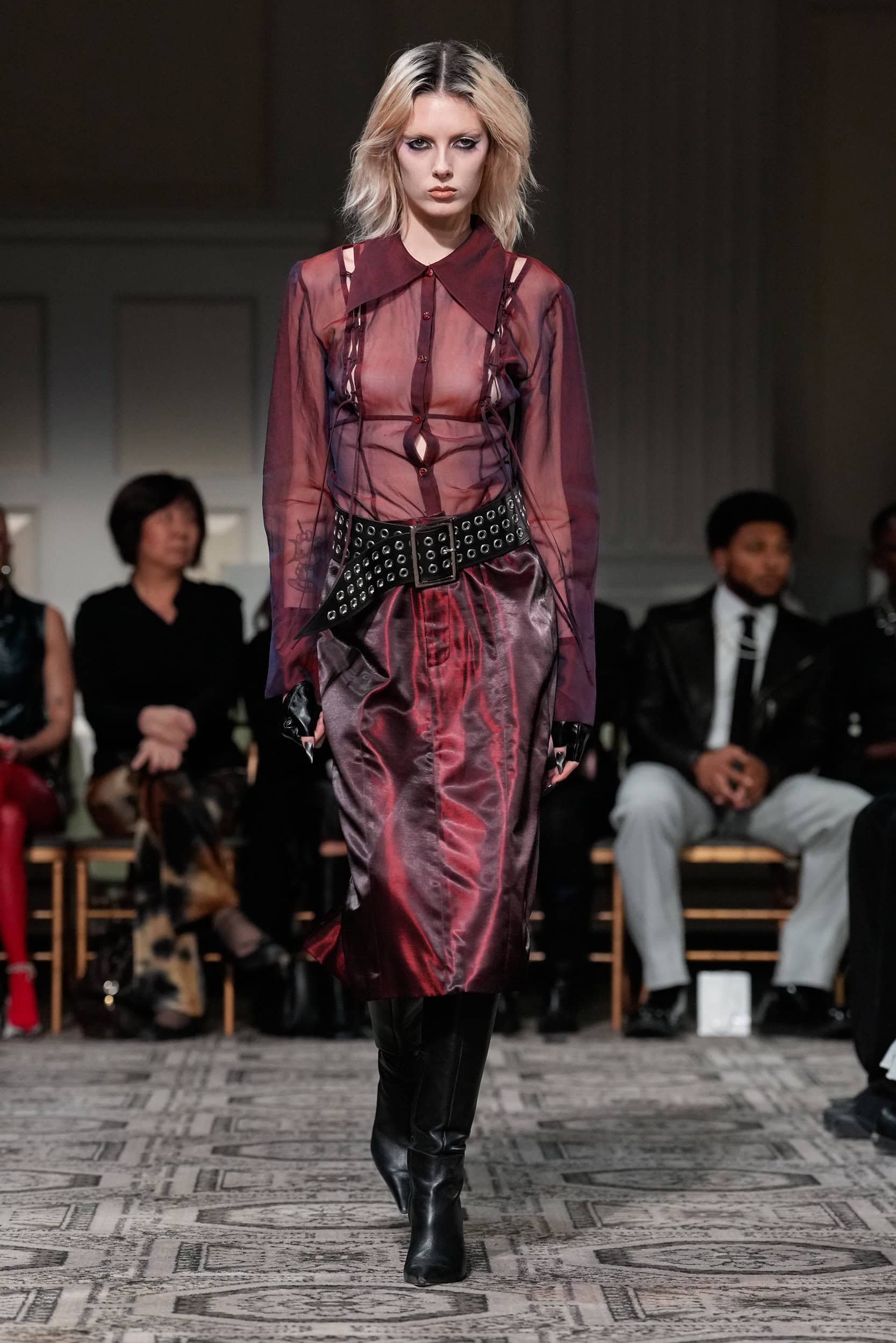 KIM SHUI Fall 2025 Show image
