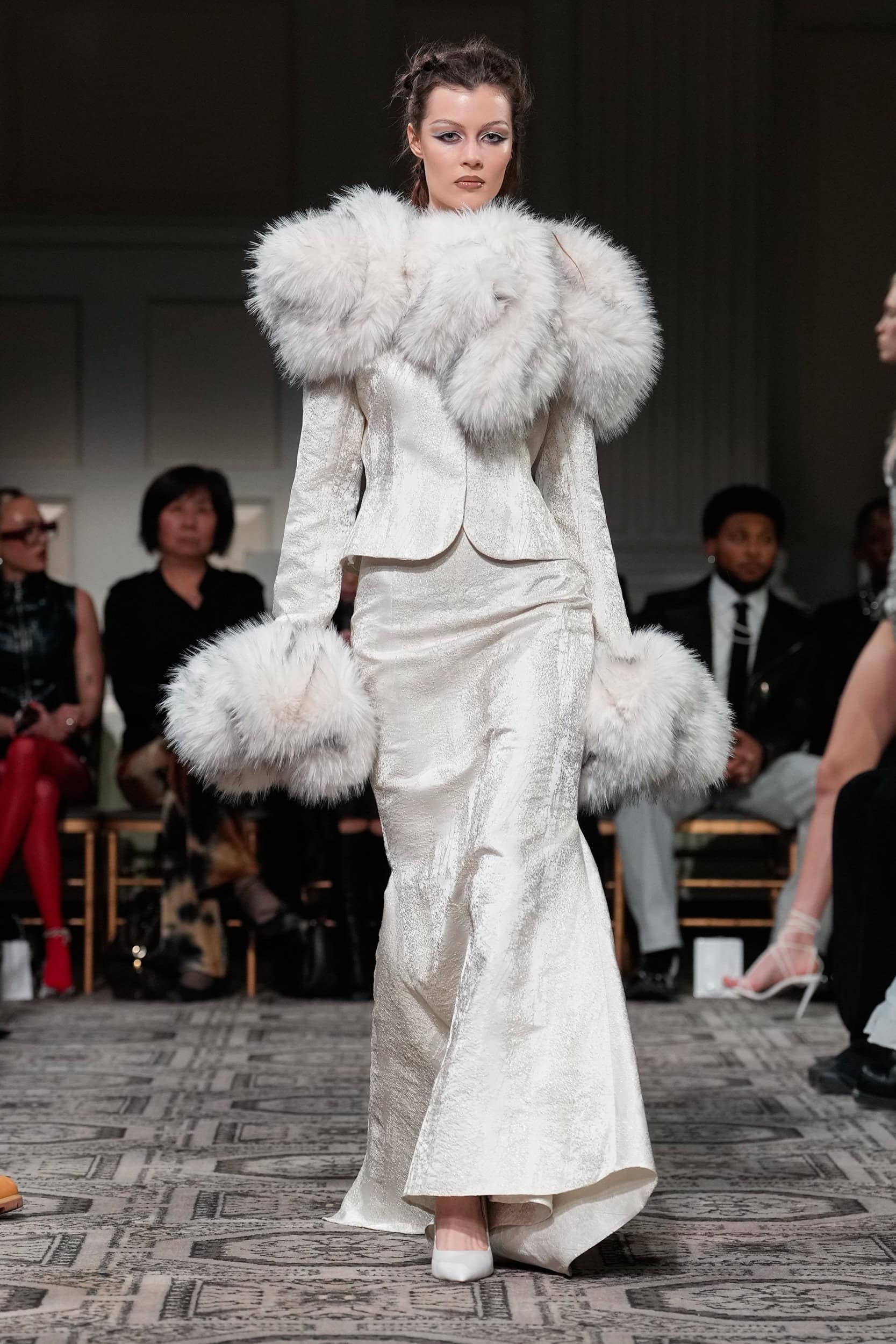 KIM SHUI Fall 2025 Show image