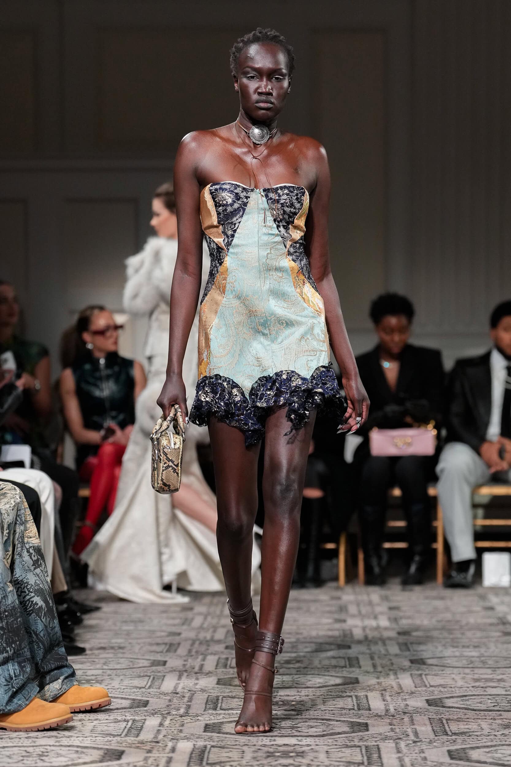 KIM SHUI Fall 2025 Show image