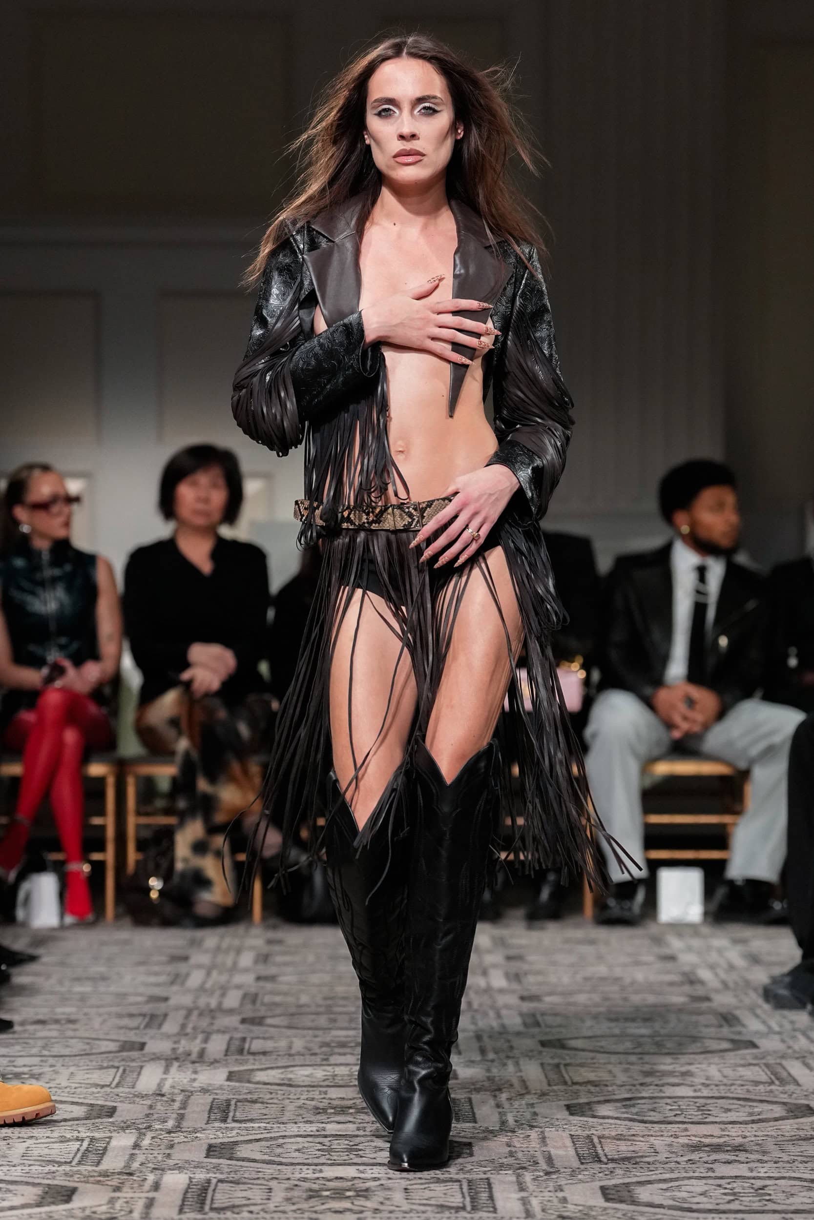 KIM SHUI Fall 2025 Show image