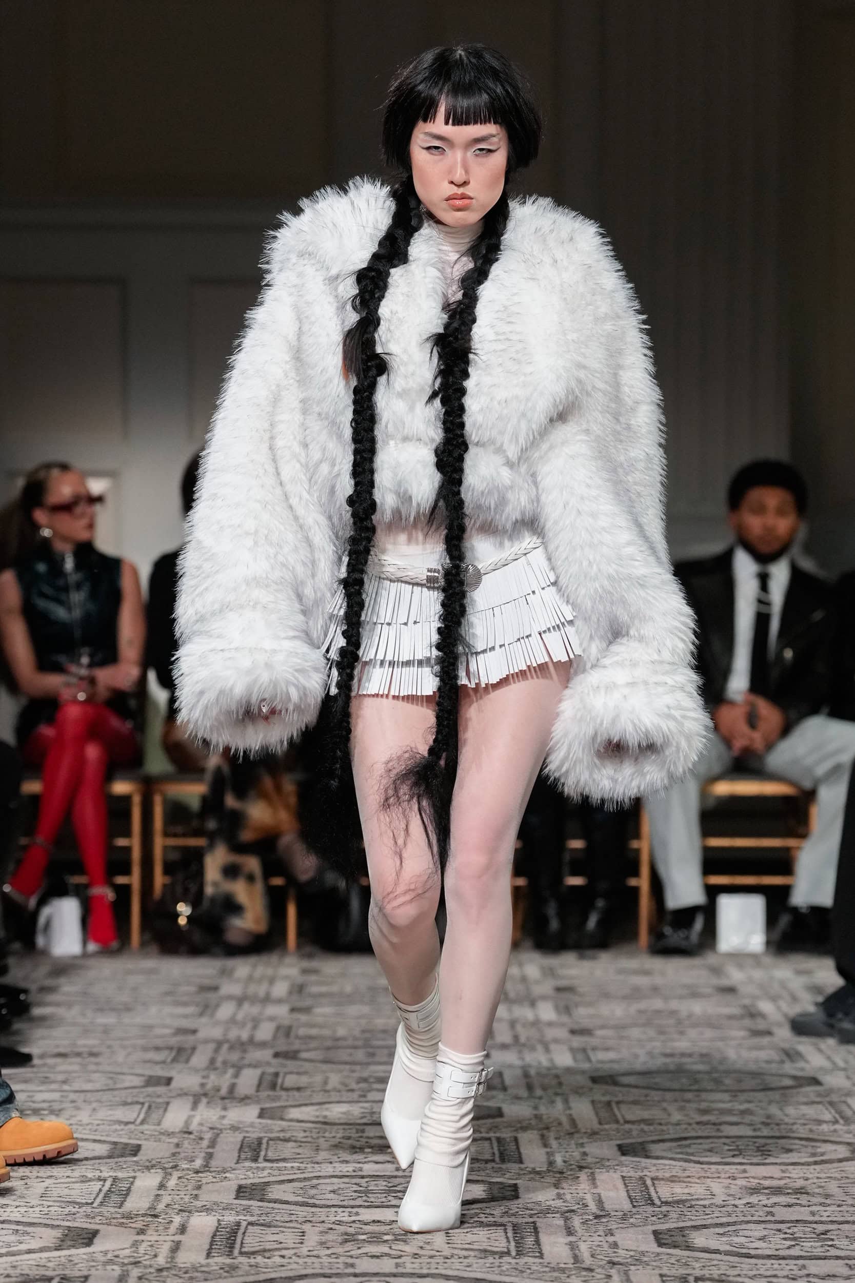 KIM SHUI Fall 2025 Show image