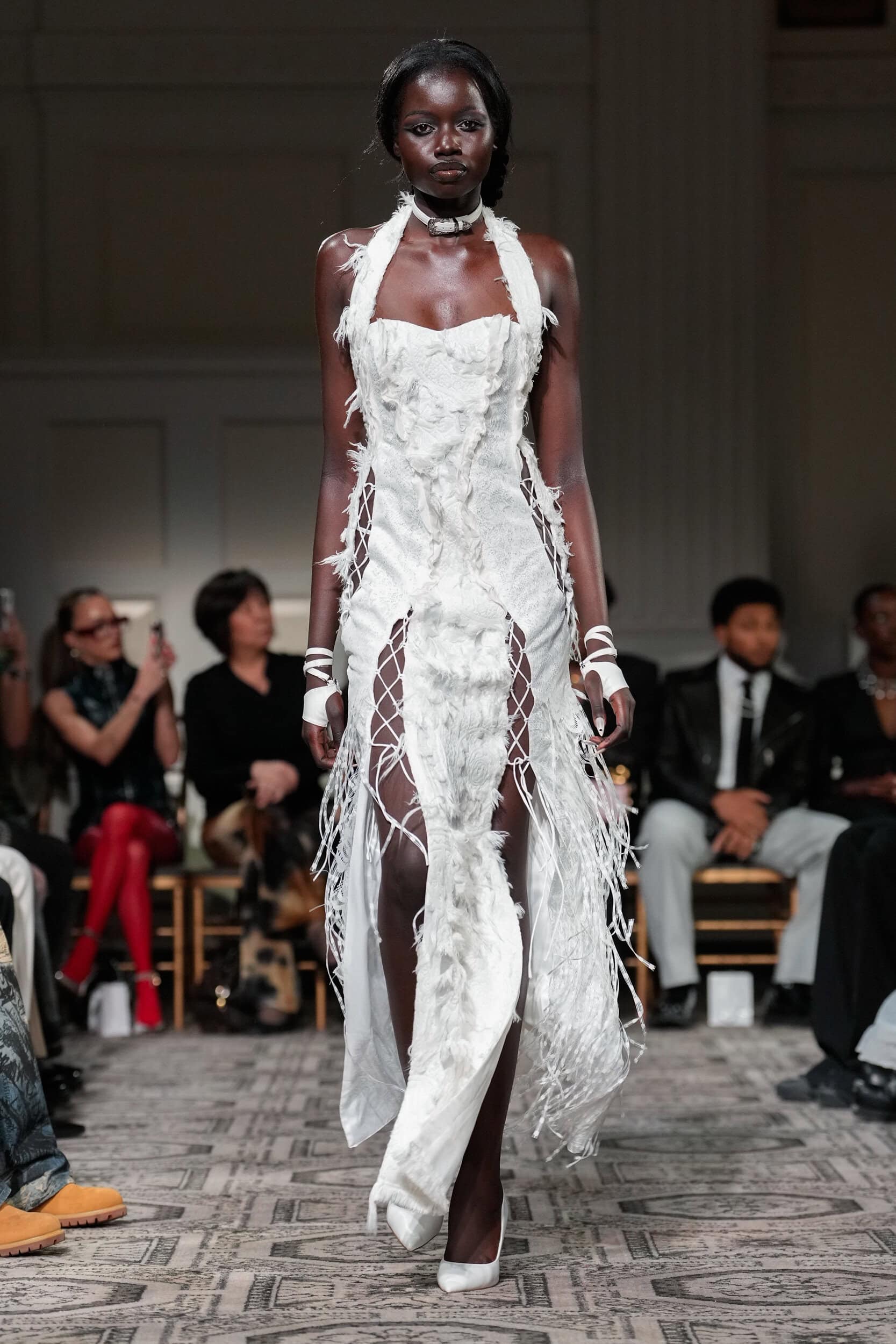 KIM SHUI Fall 2025 Show image