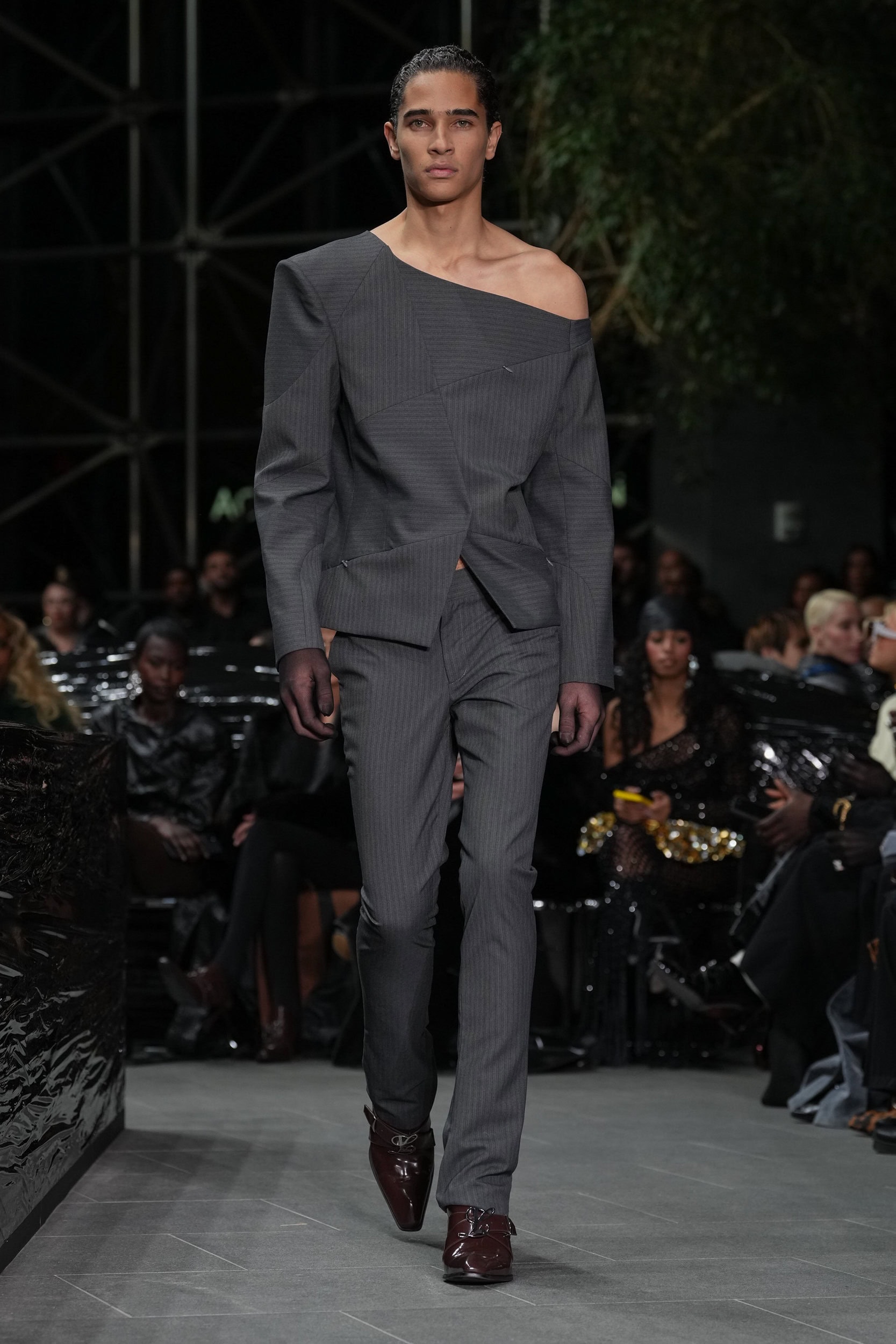 LUAR FALL 2025 SHOW image