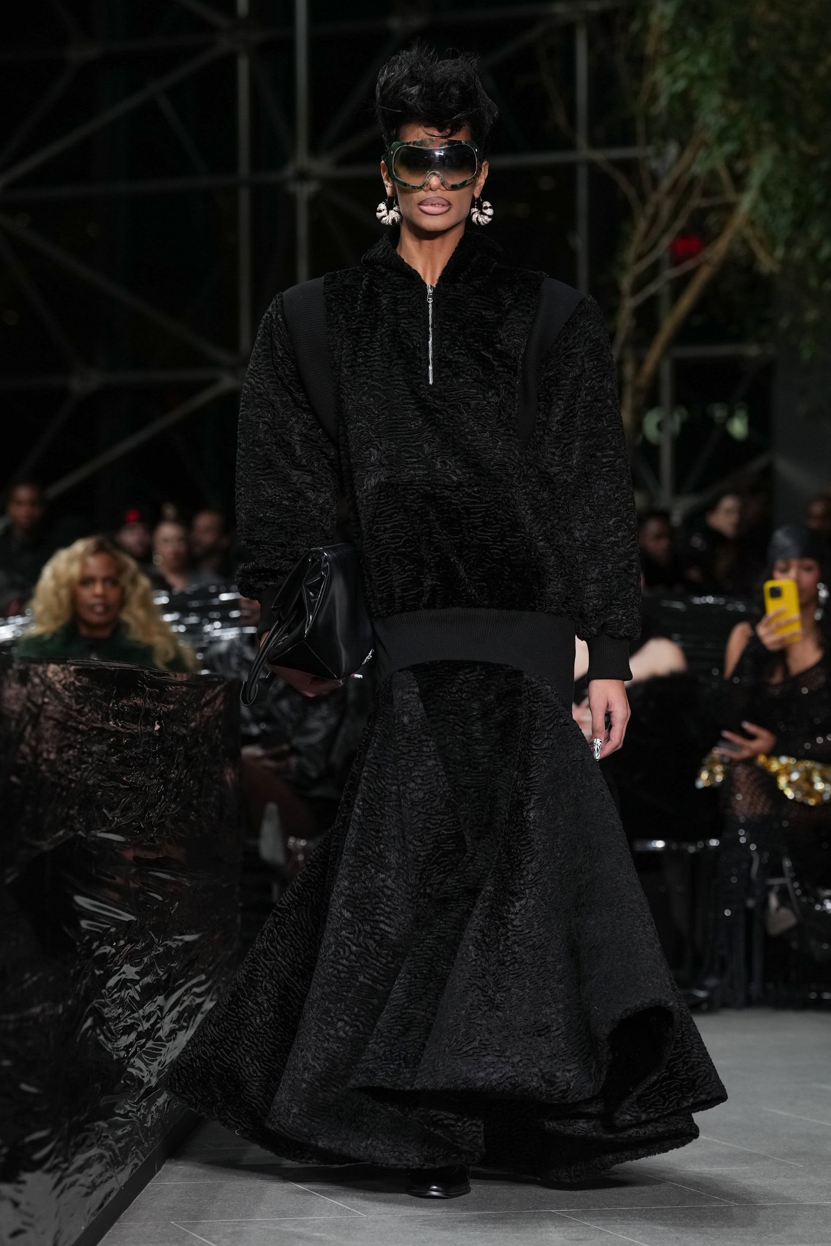 LUAR FALL 2025 SHOW image