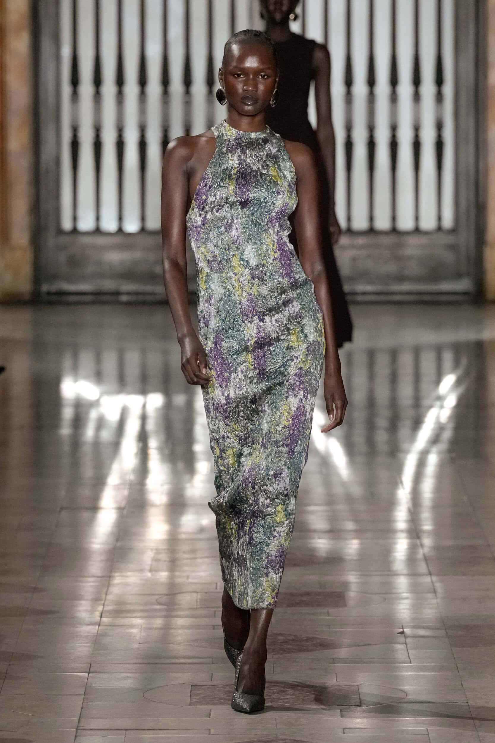 PRABAL GURUNG Fall 2025 Show image