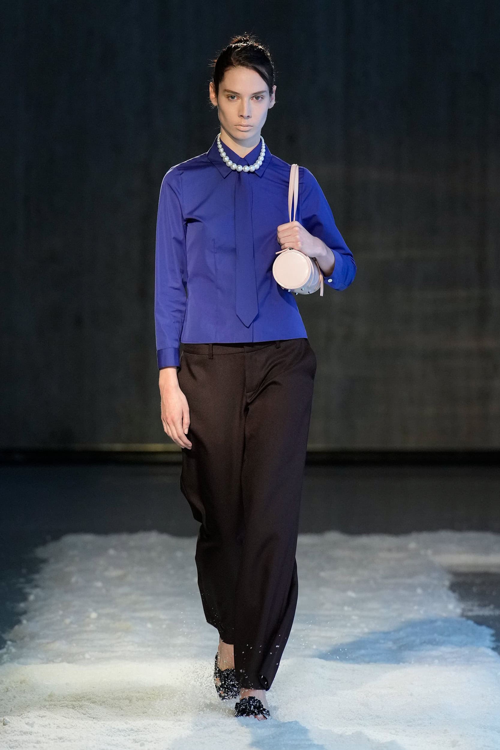 SANDY LIANG Fall 2025 Show image