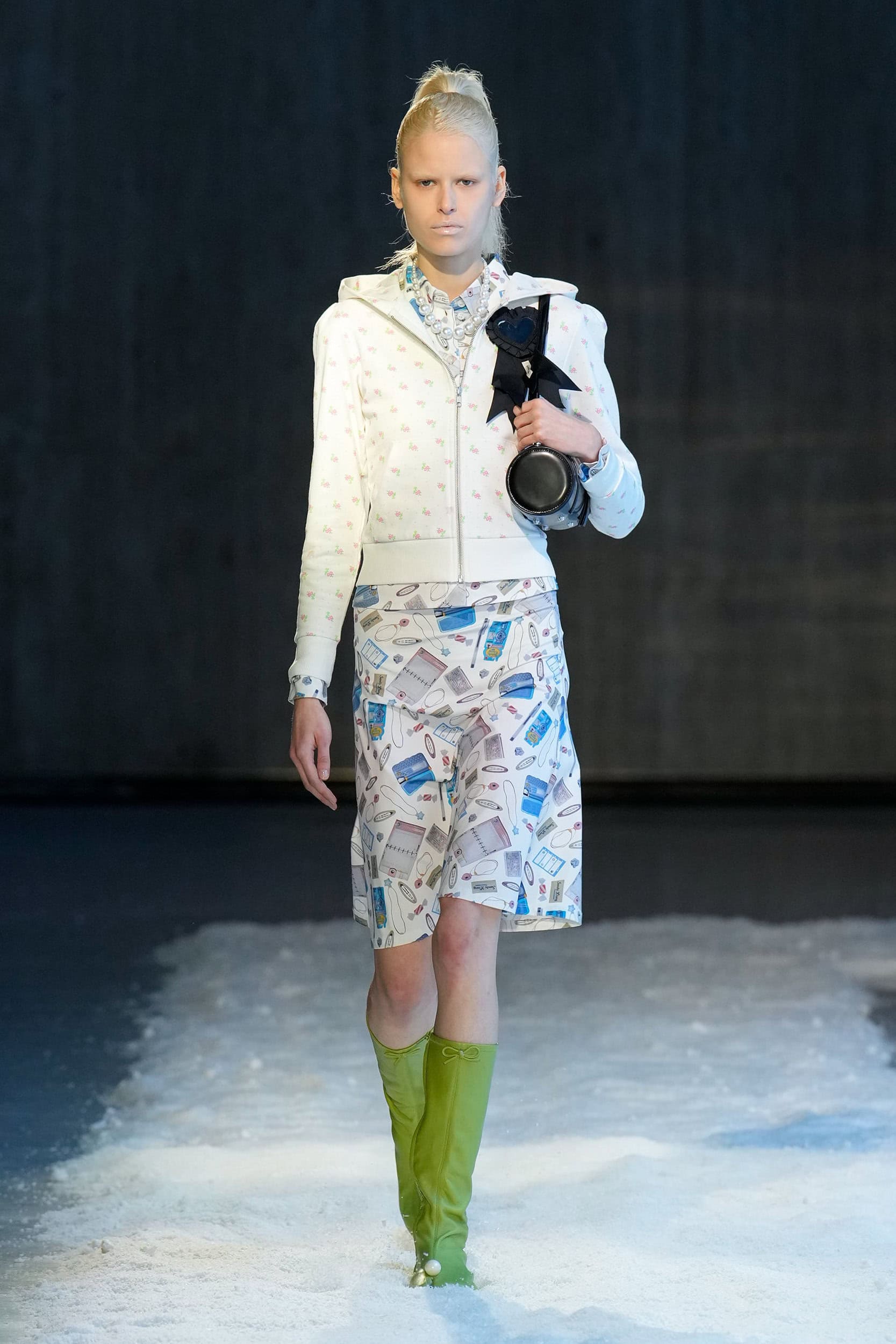 SANDY LIANG Fall 2025 Show image