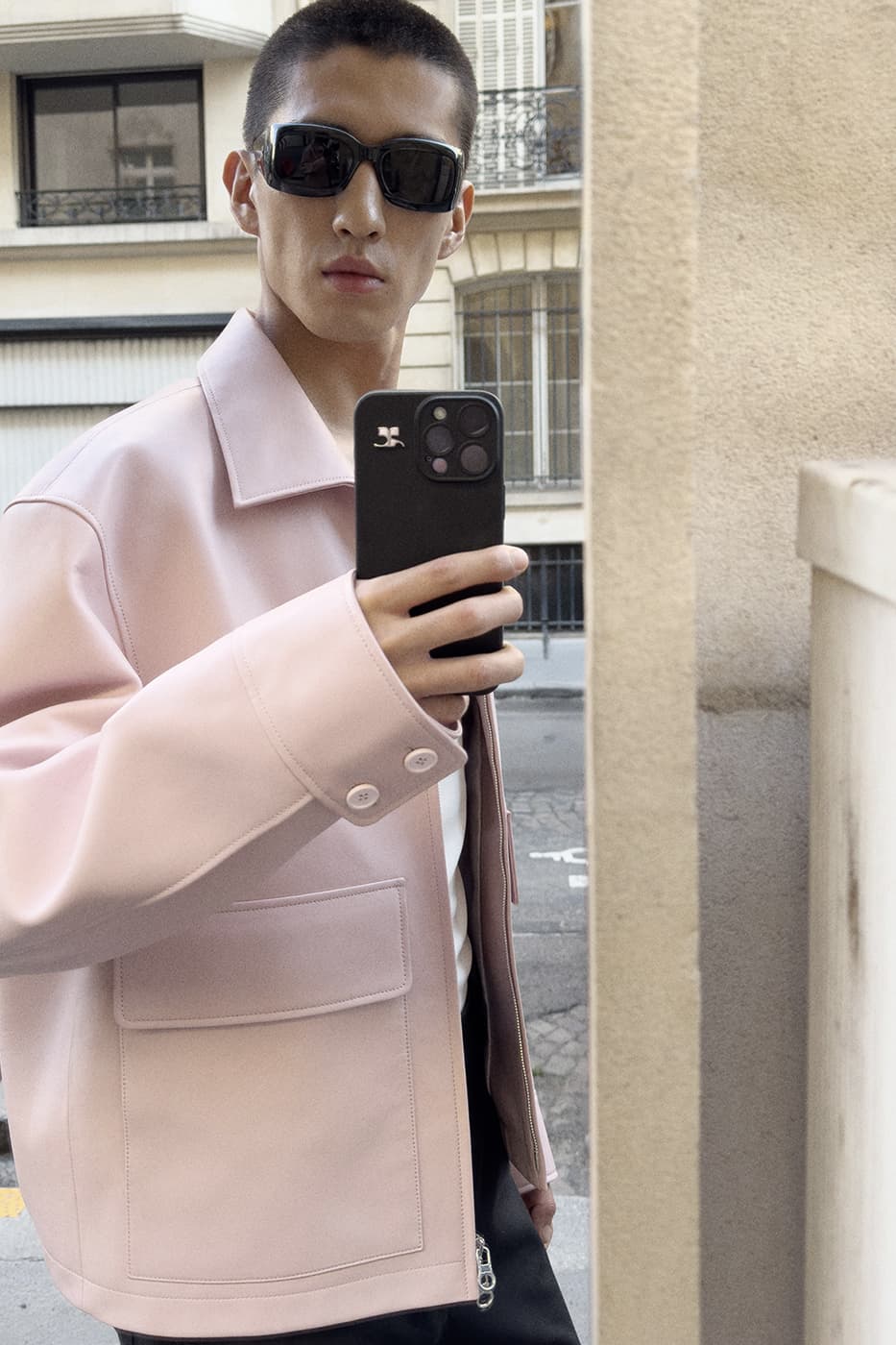 Courrèges Resort 2026 Pre-Spring/Summer Collection: A Refreshing Take on High Fashion image